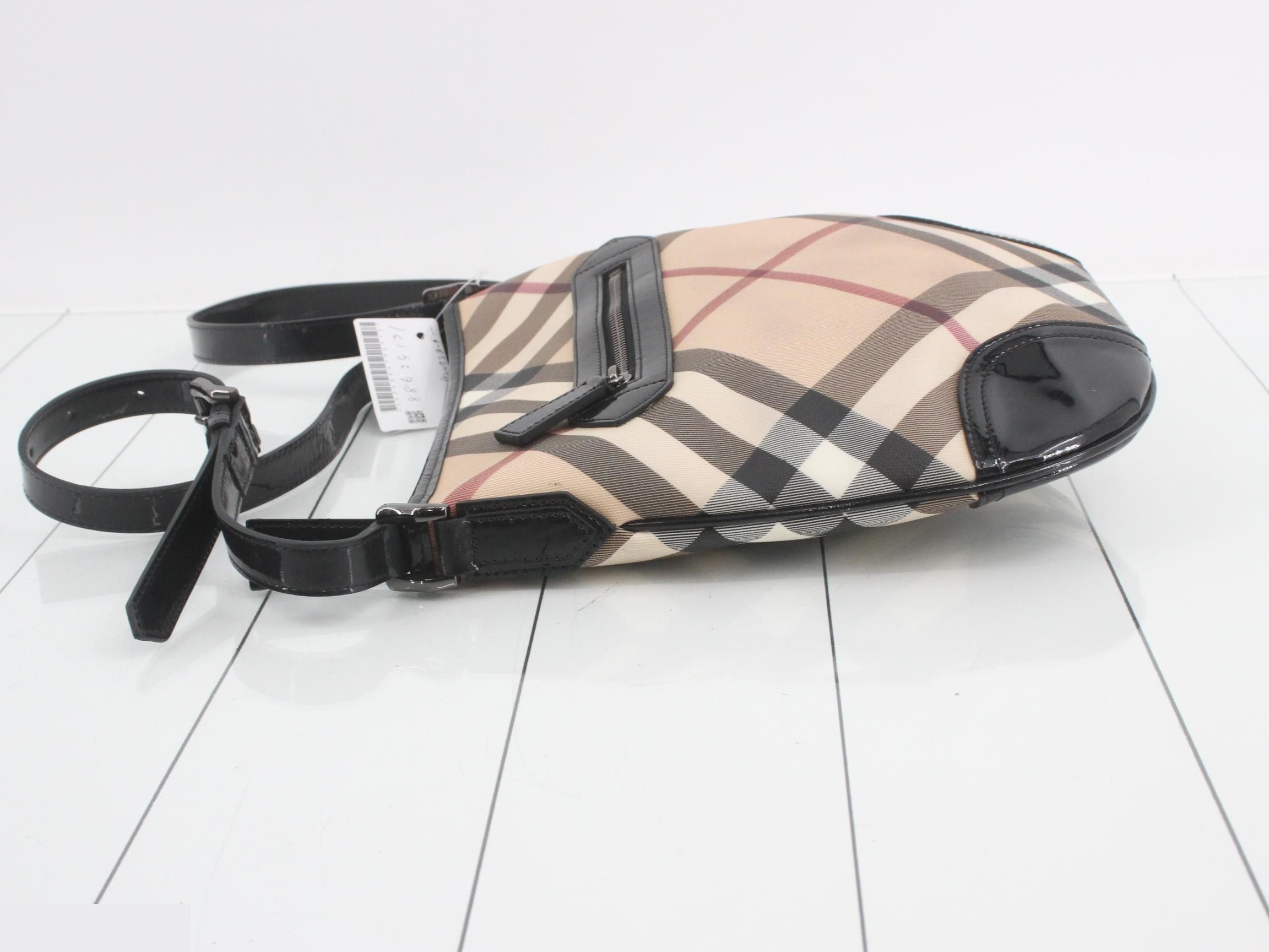 check pattern enamel shoulder bag — view 4