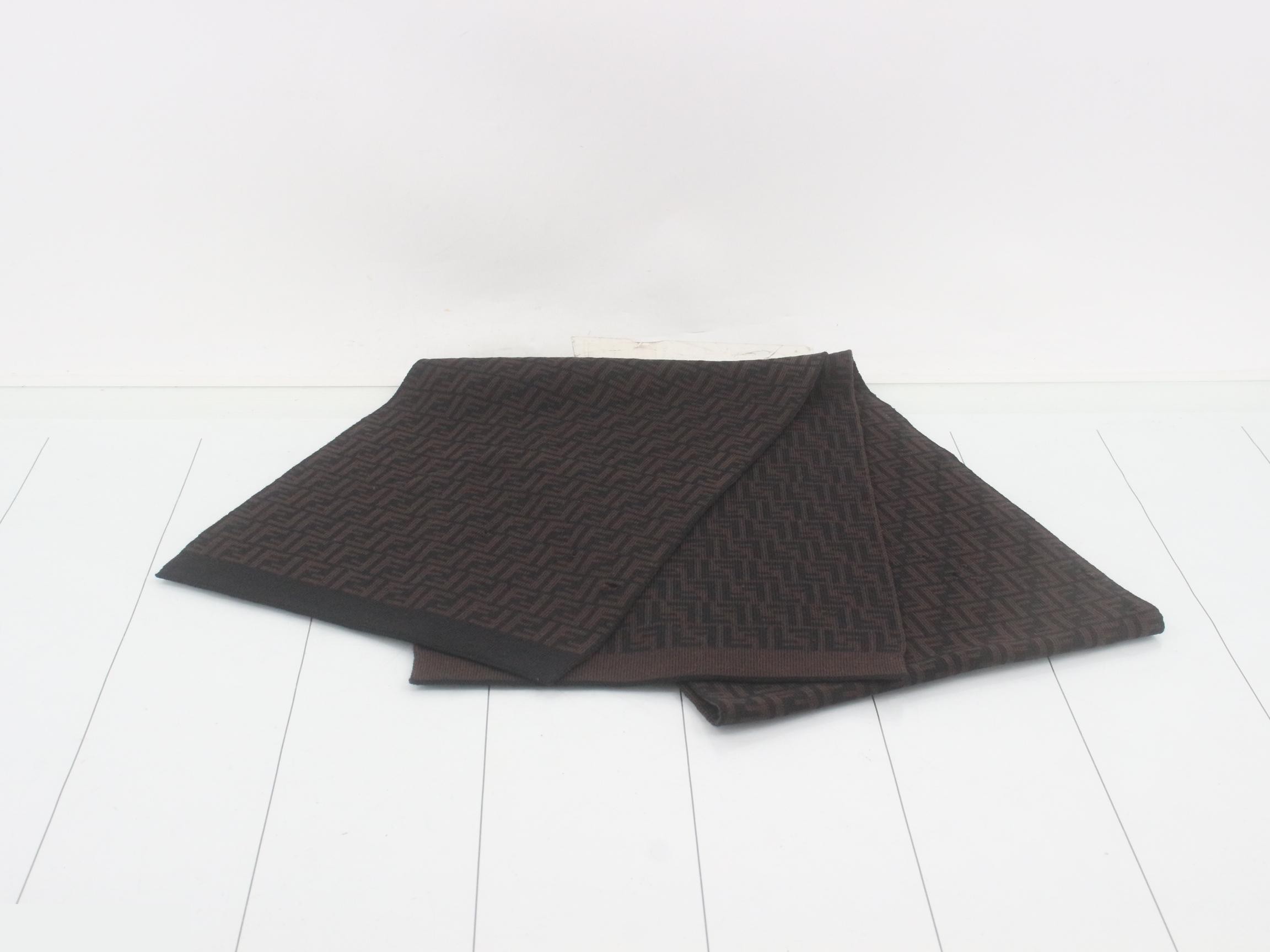 ZUCCA scarf with tag — view 2