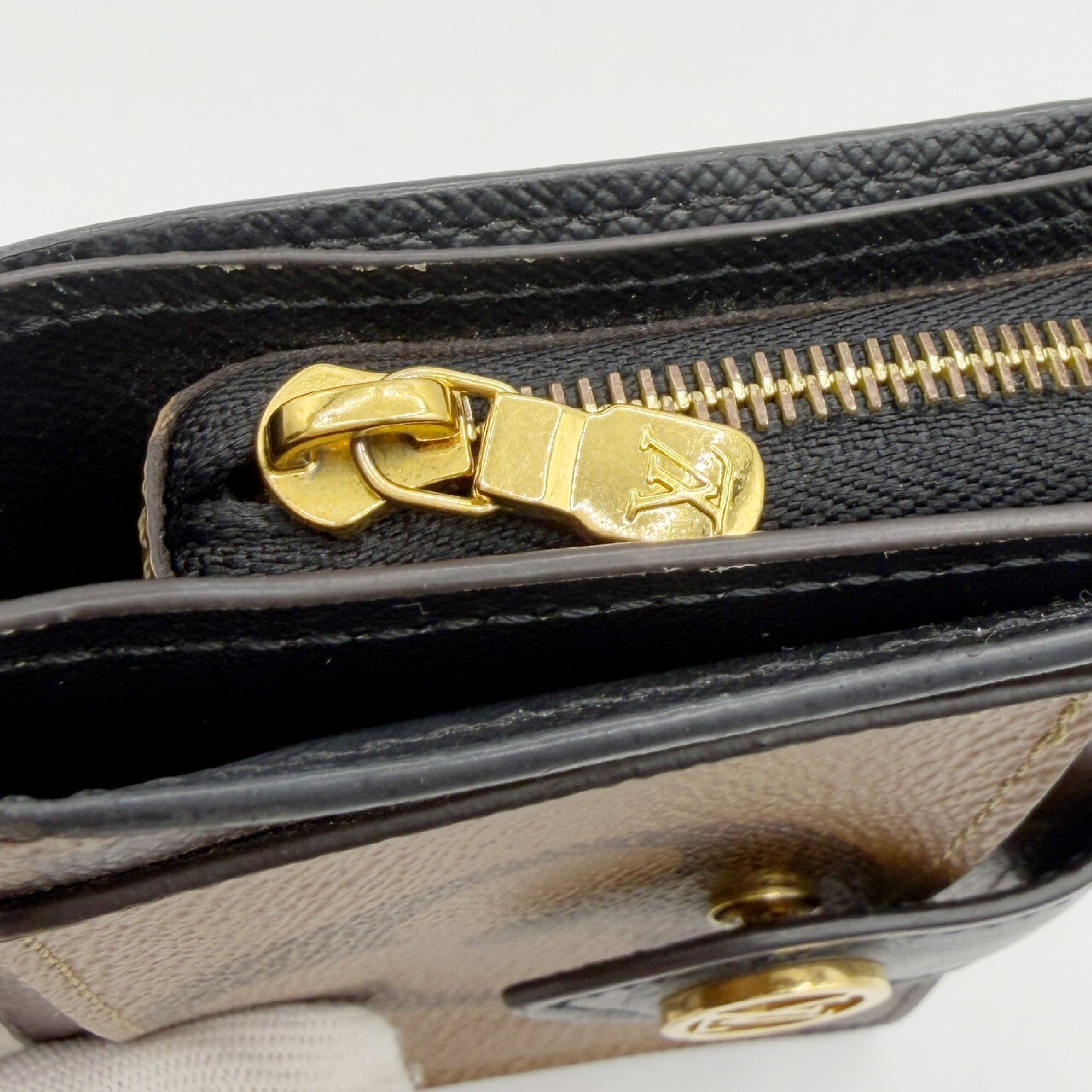Giant Monogram Reverse Portefeuille Juliette Wallet — view 6