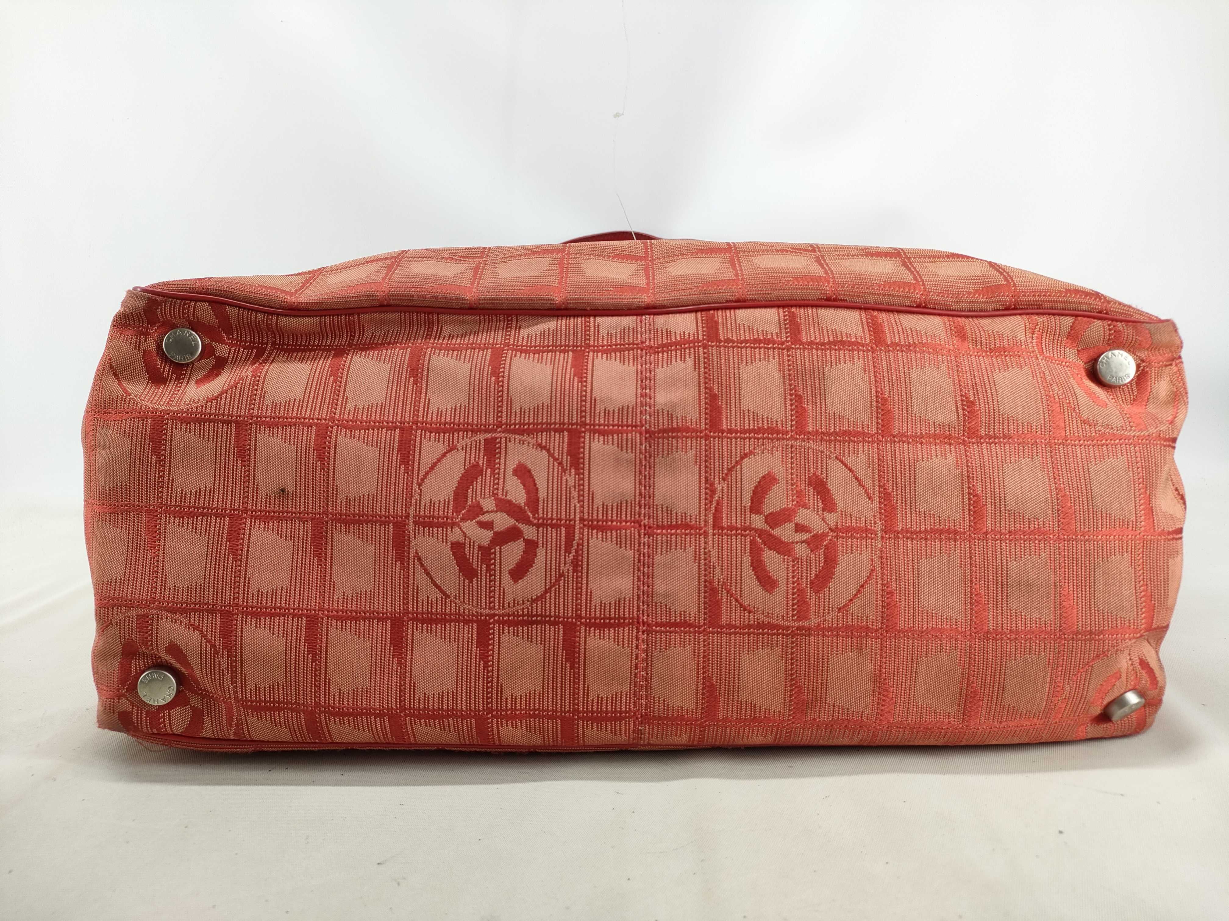 New Travel Line New Travel Red Tote Bag — view 3