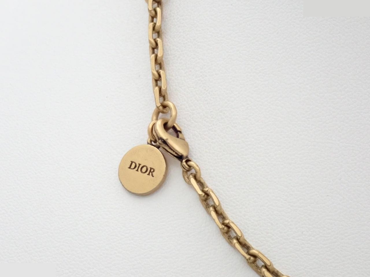 Choker necklace — view 2
