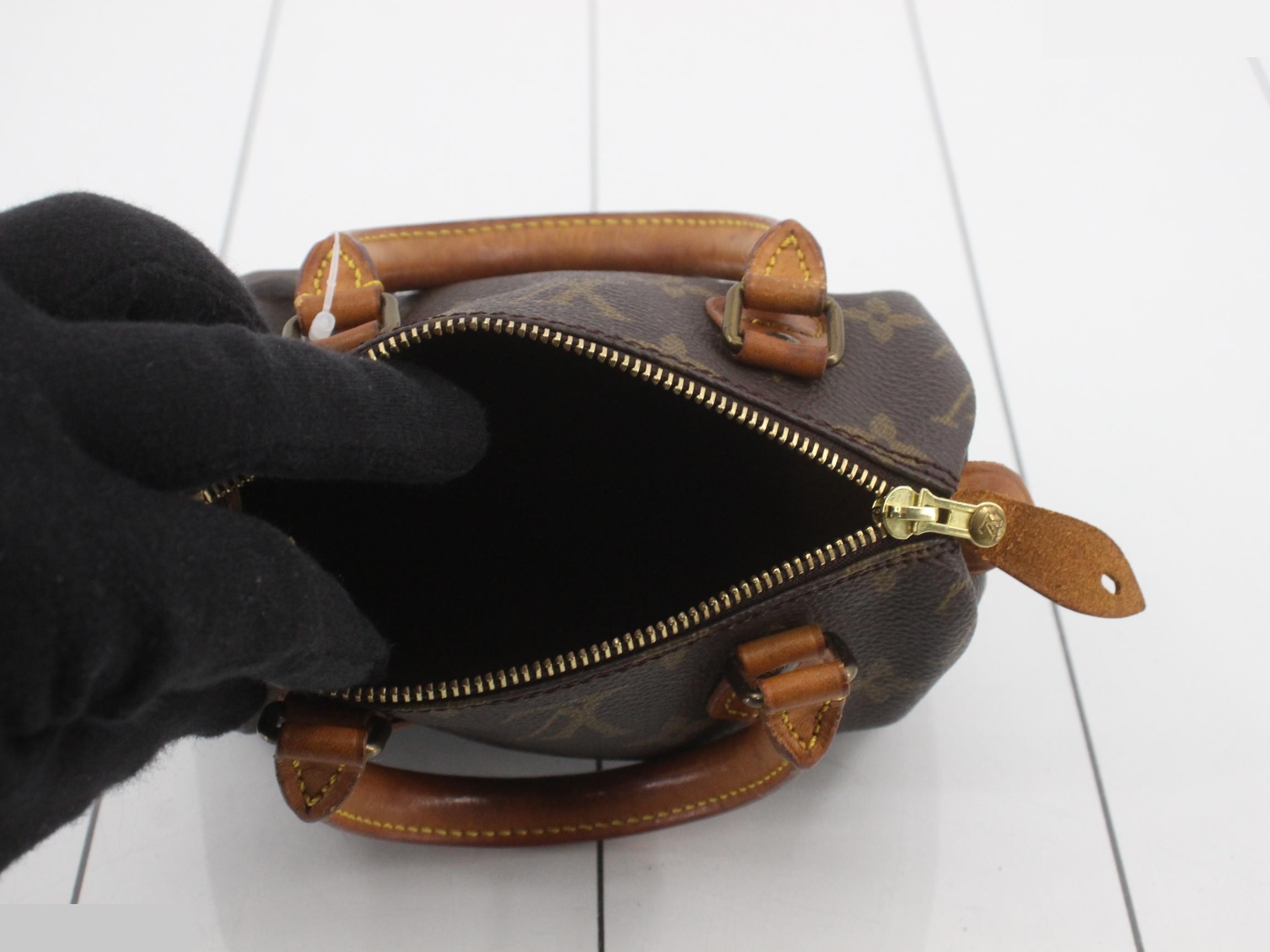 Mini Speedy Monogram Handbag — view 4