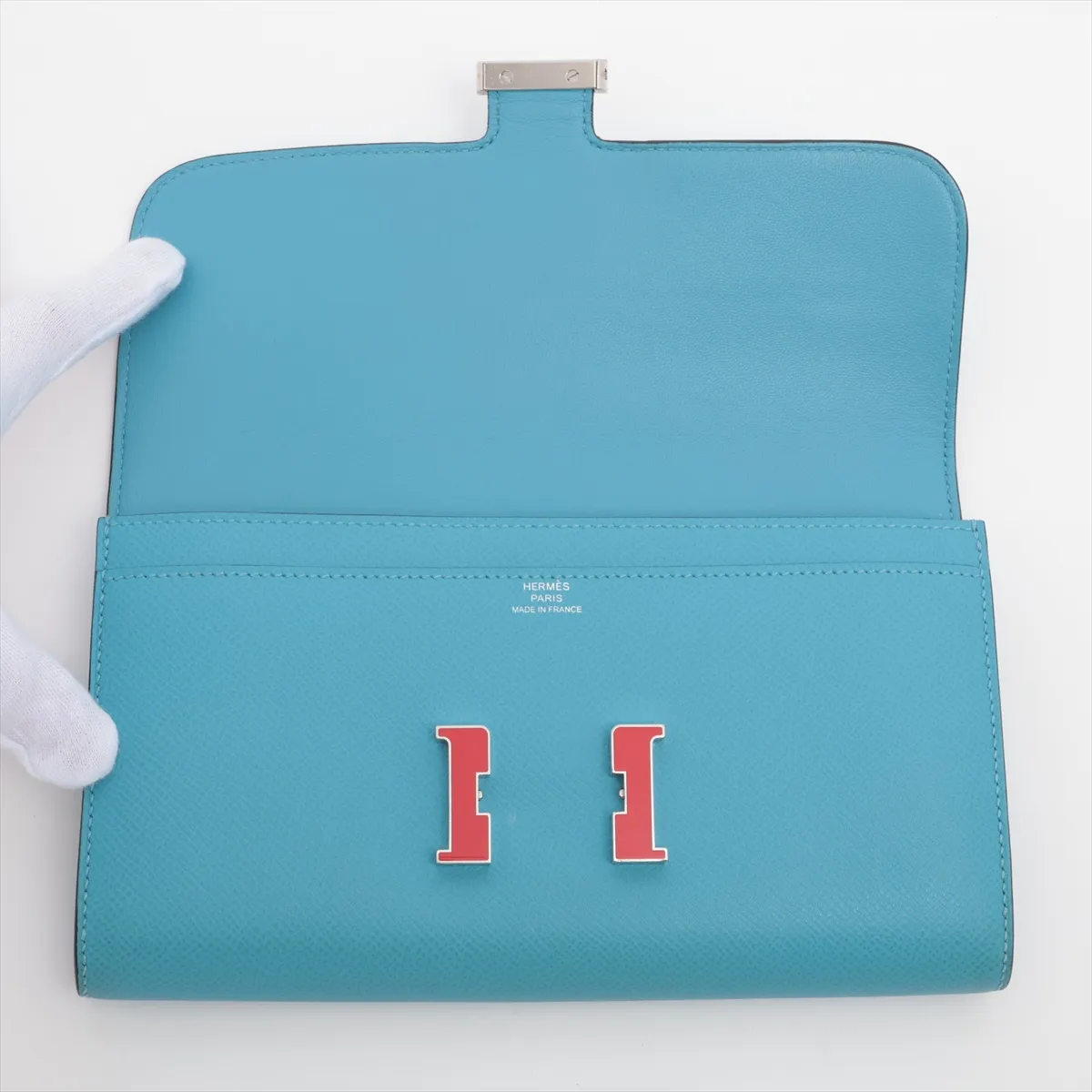 Constance Long Wallet, Veau Epsom Leather, Blue du Nord, Silver Hardware, D: 2019 — view 3