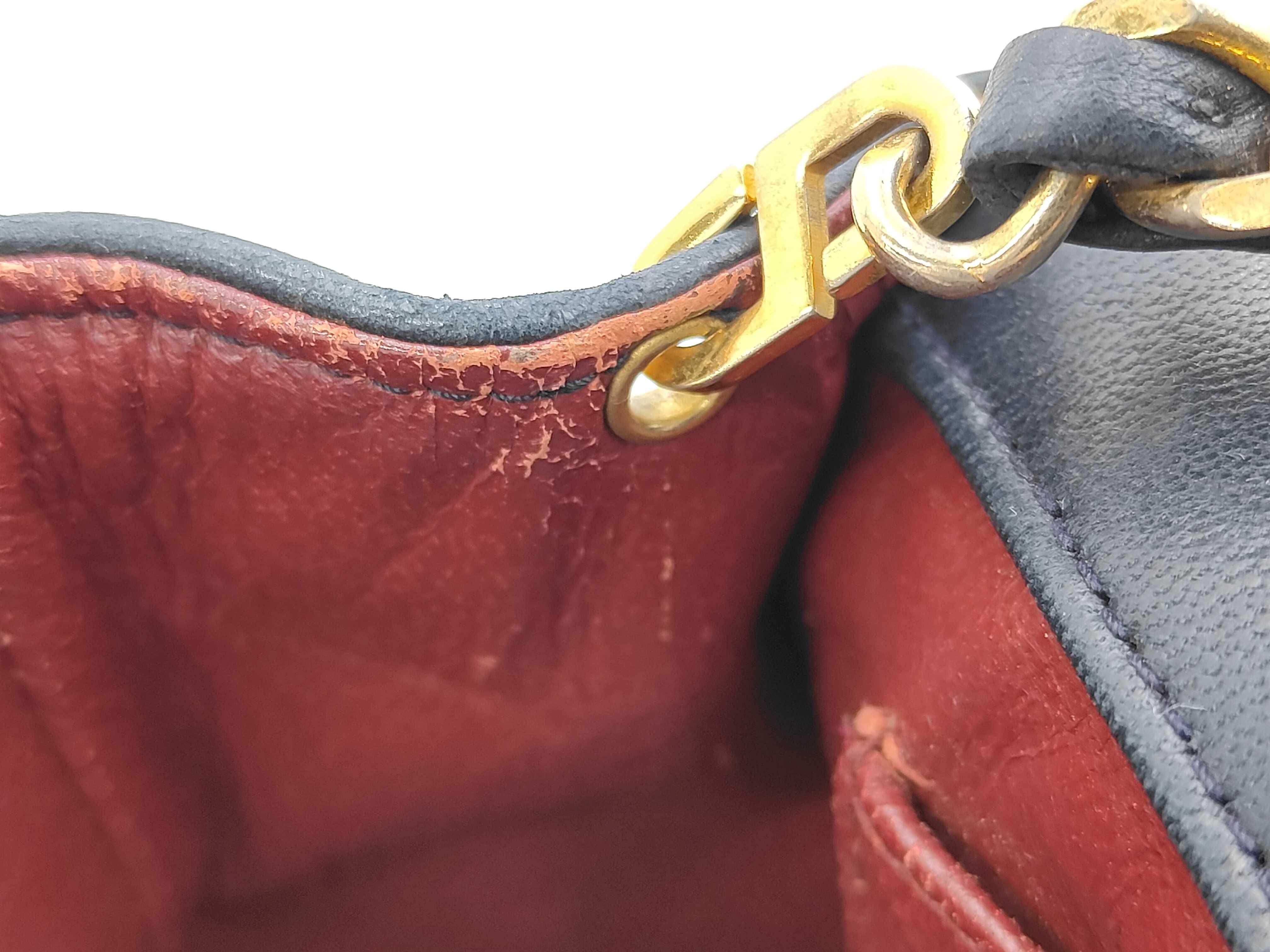 Matelassé Turnlock Coco Mark Half Moon Chain Shoulder Bag (Navy) — view 13