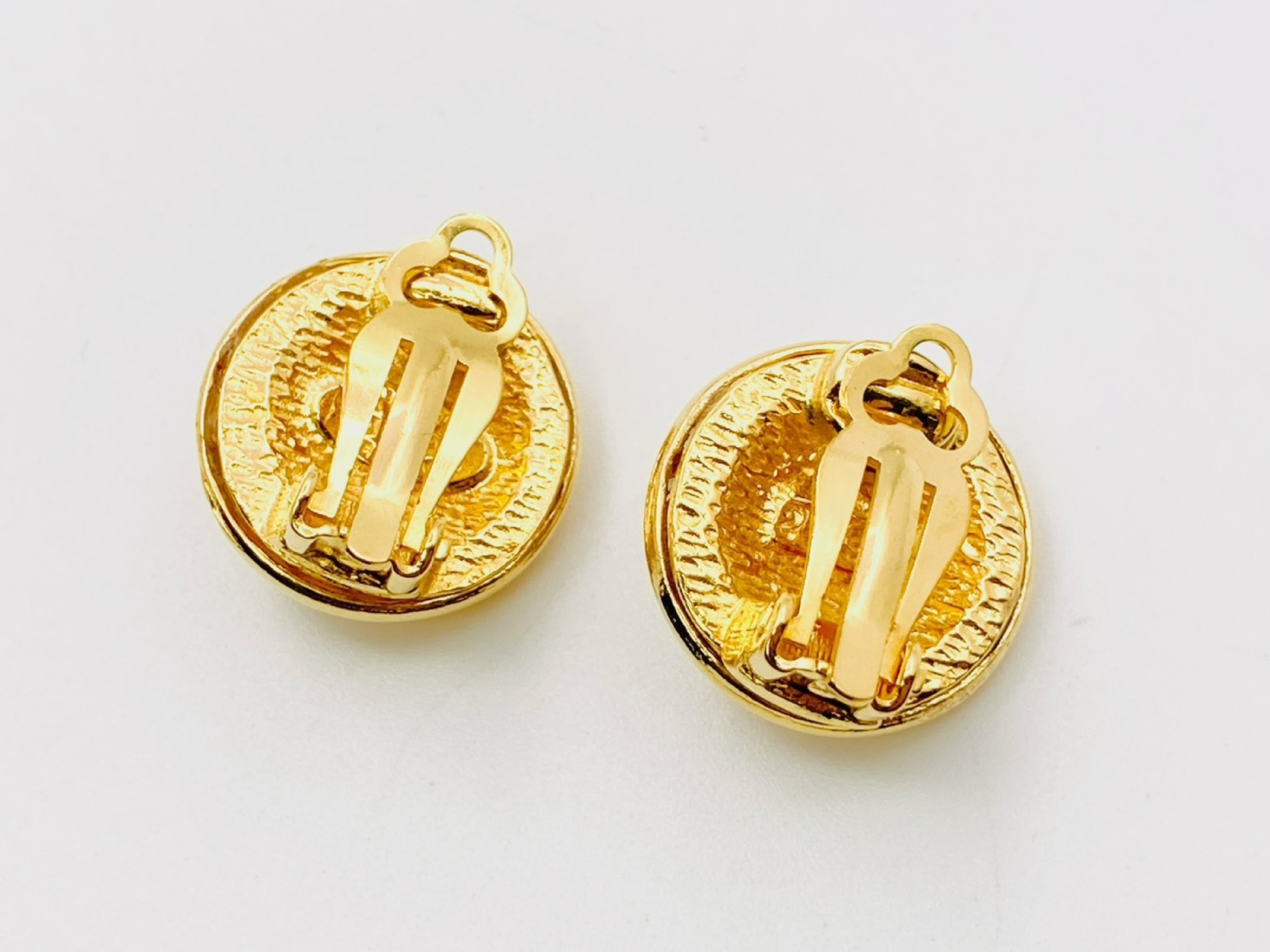 Coco Mark Round Circle Earrings (with markings) 93P/2935 Gold — view 2