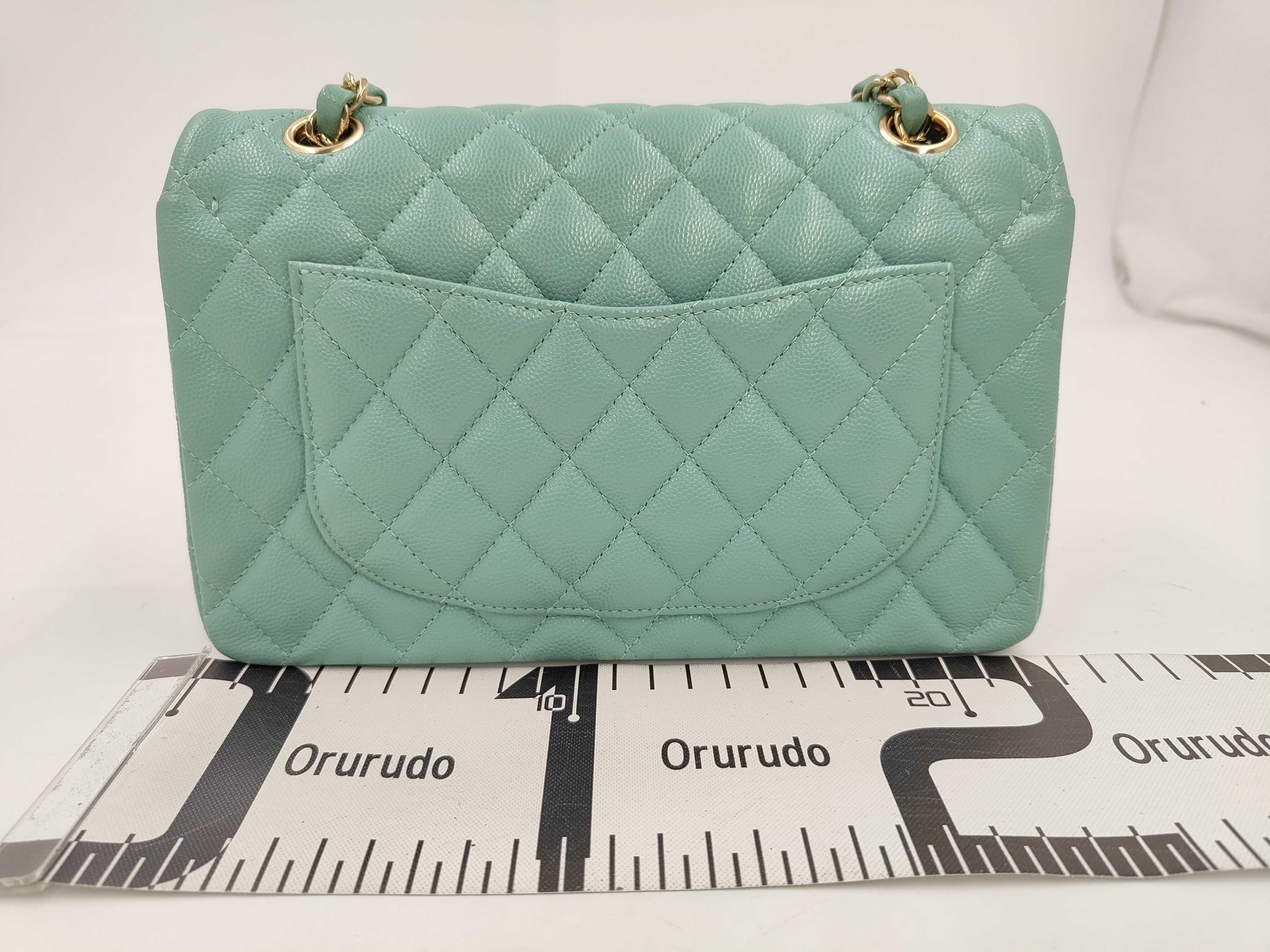 Matelassé 23 Double Flap Double Chain Caviar Shoulder Bag — view 2