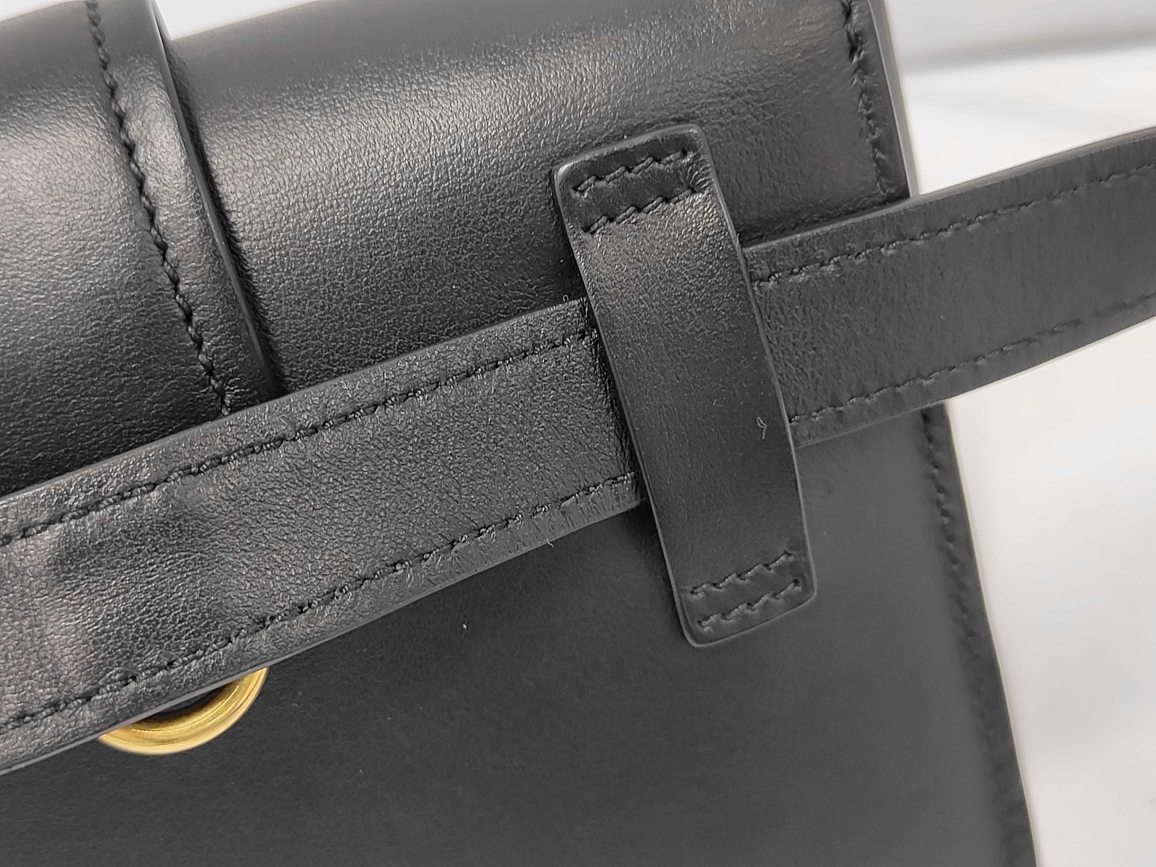 Cahier Belt Bag, Black, Smooth Calf Leather, Gold Hardware. — view 7