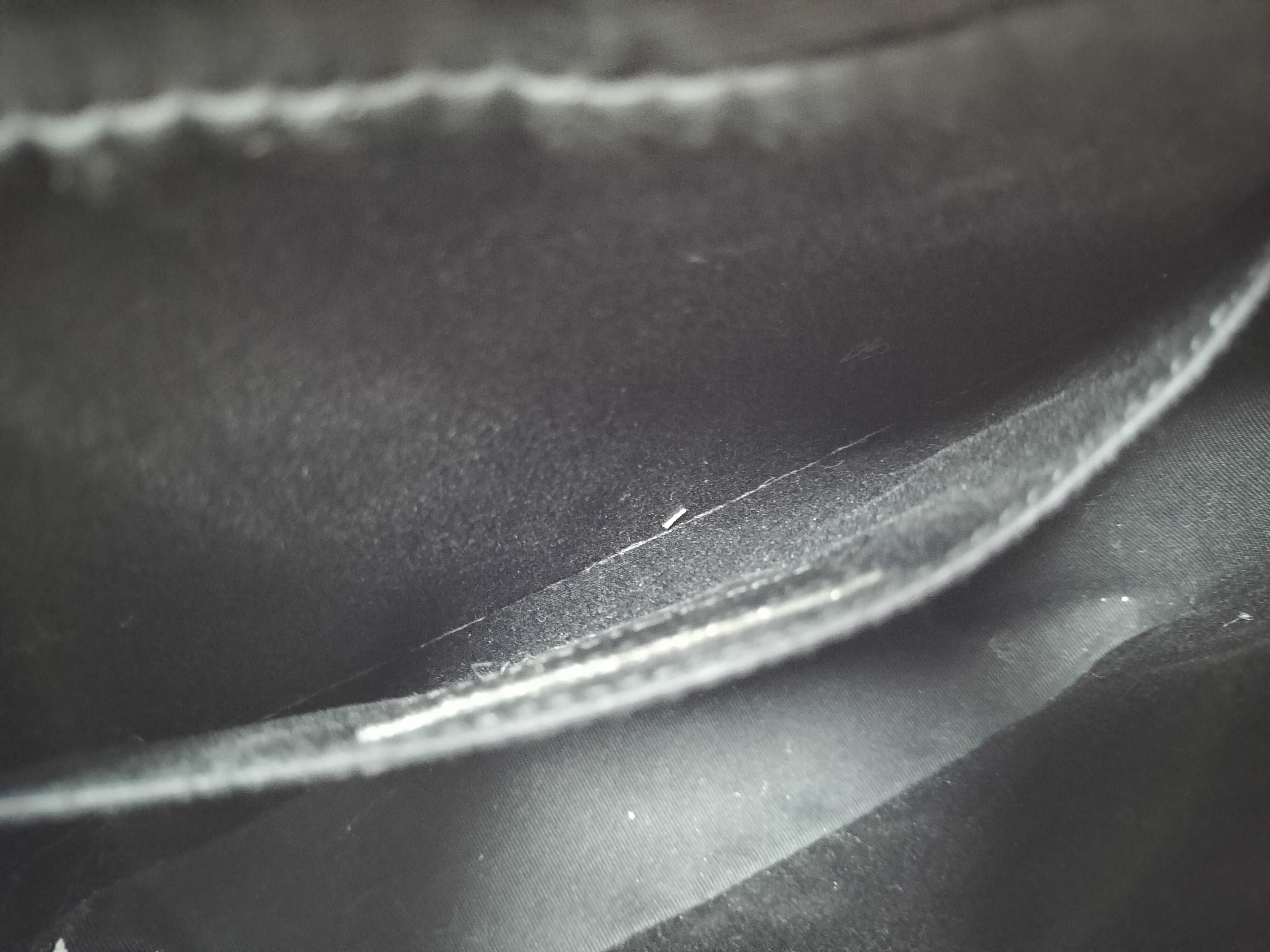 V-stitch shoulder bag — view 11