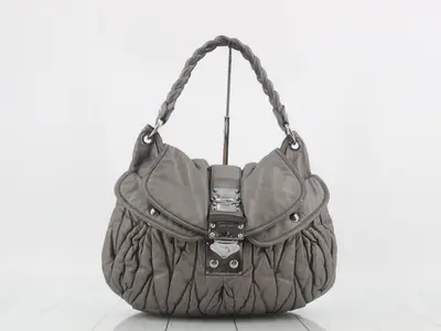 Matelassé (bag) - Shoulder bag