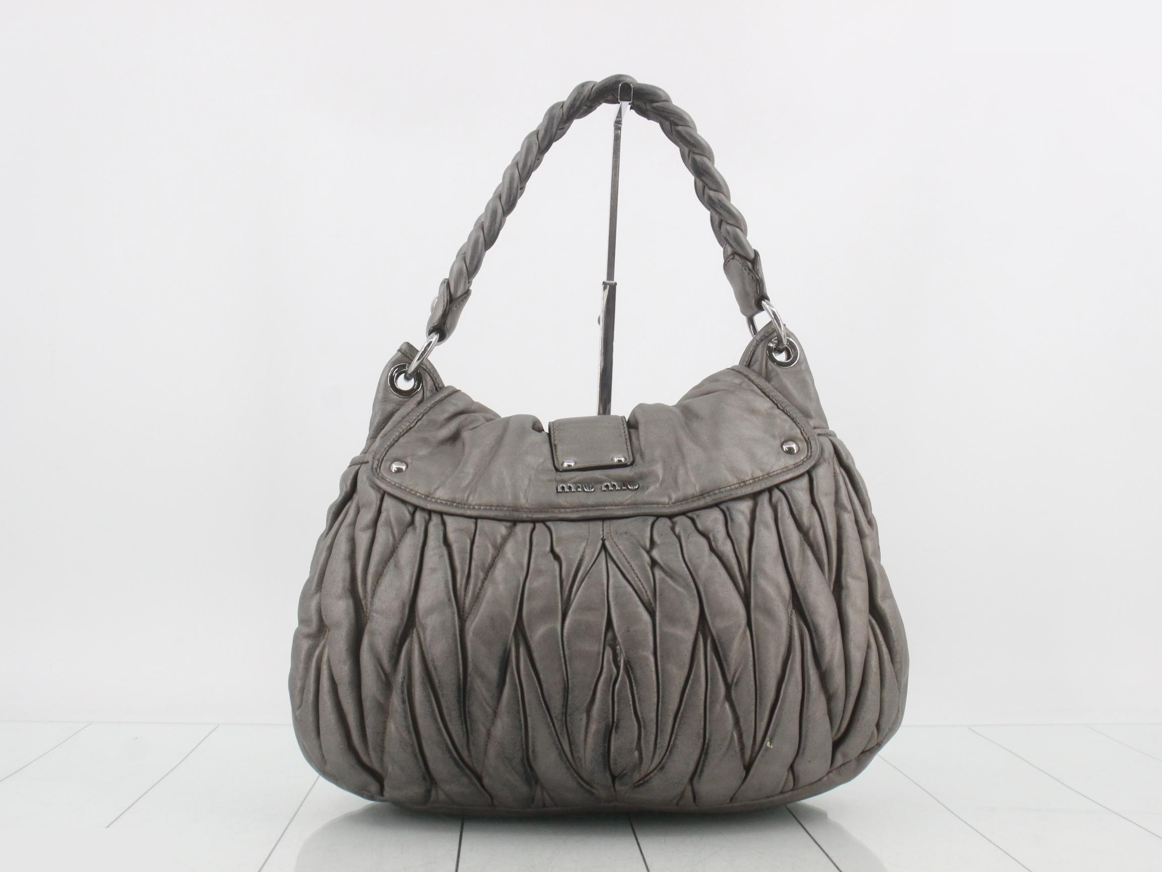 Matelassé (bag) - Shoulder bag — view 2