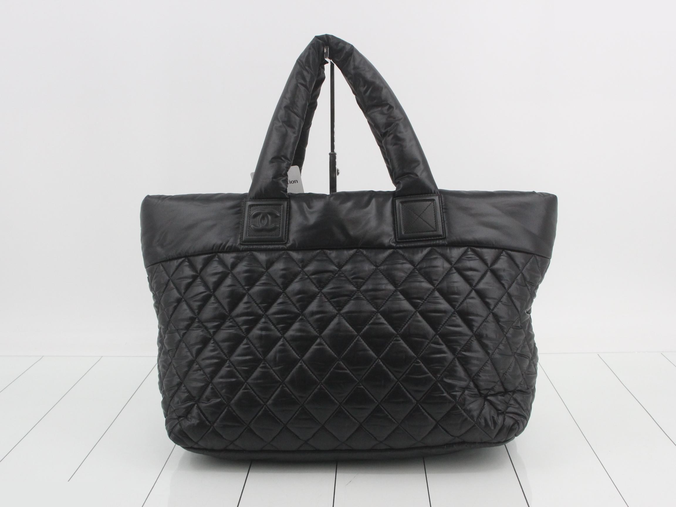 Coco Cocoon tote bag (series number 23) — view 2