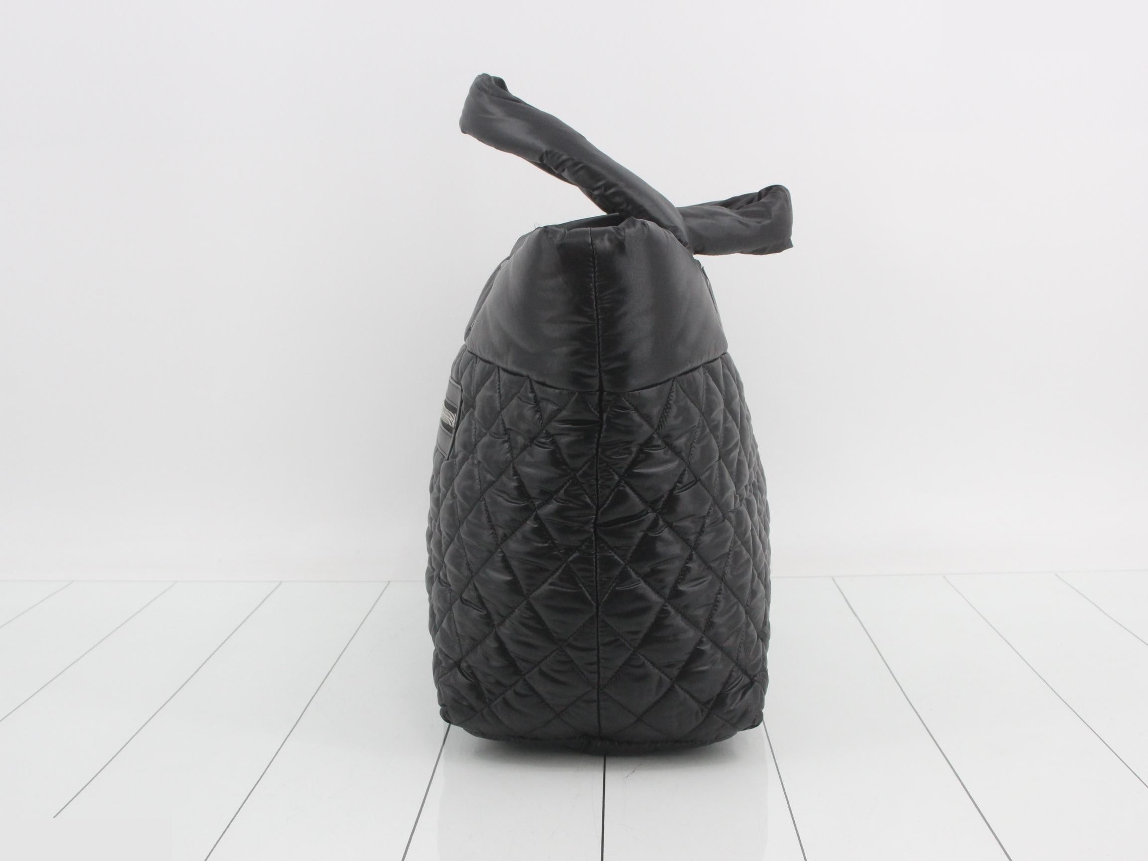 Coco Cocoon tote bag (series number 23) — view 3
