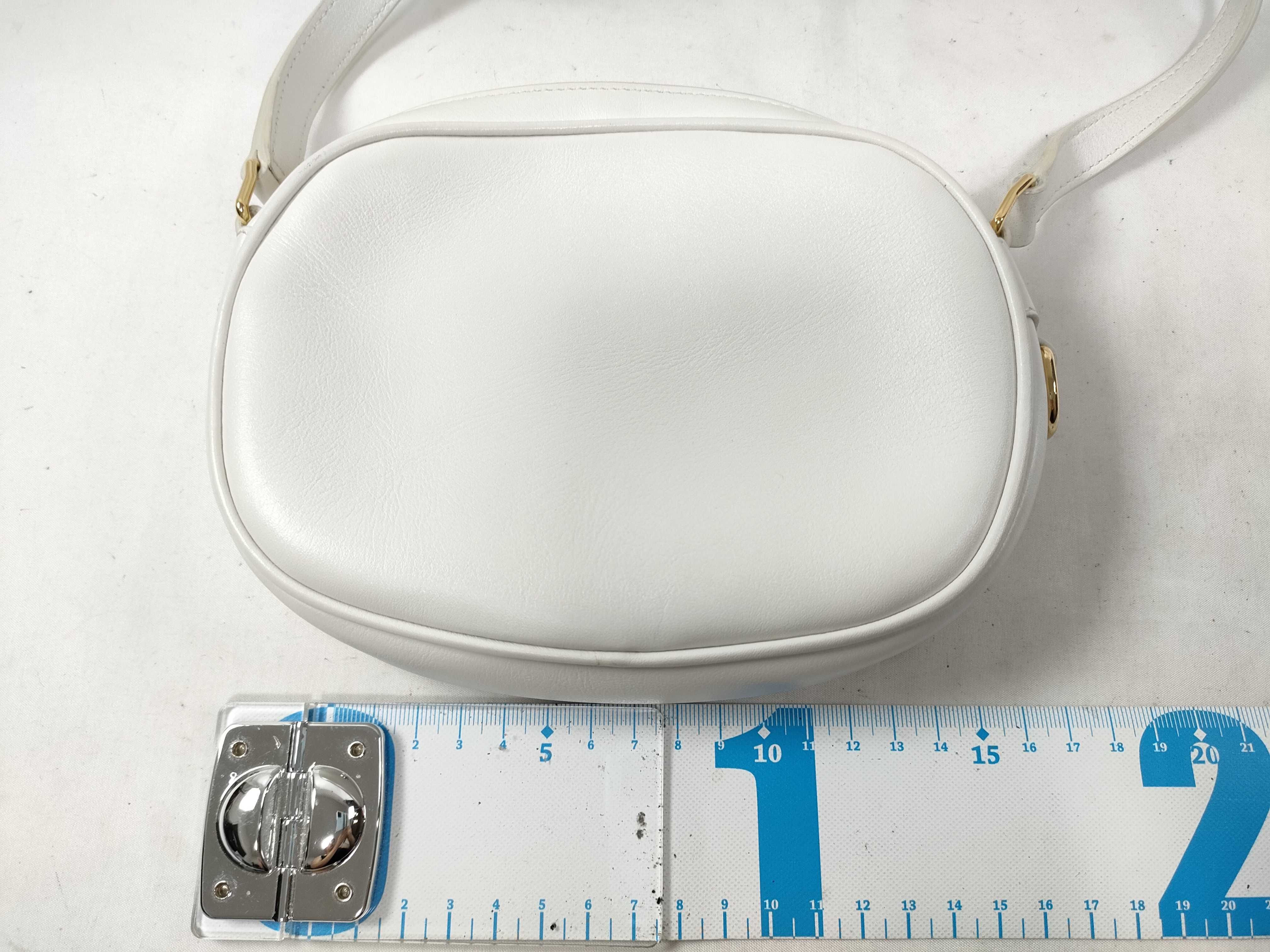 Medium Camera Bag Shoulder Bag — view 2