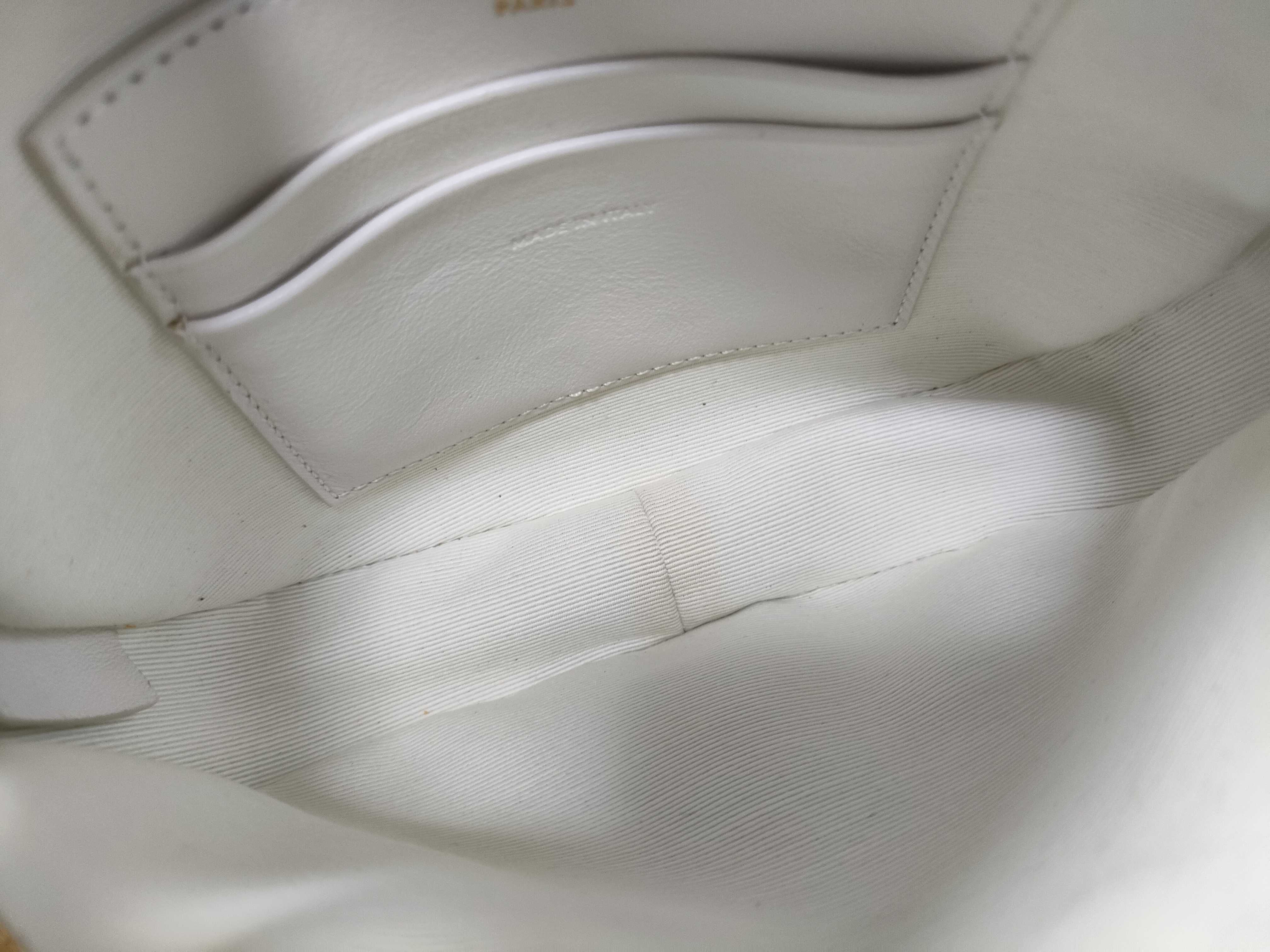Medium Camera Bag Shoulder Bag — view 10