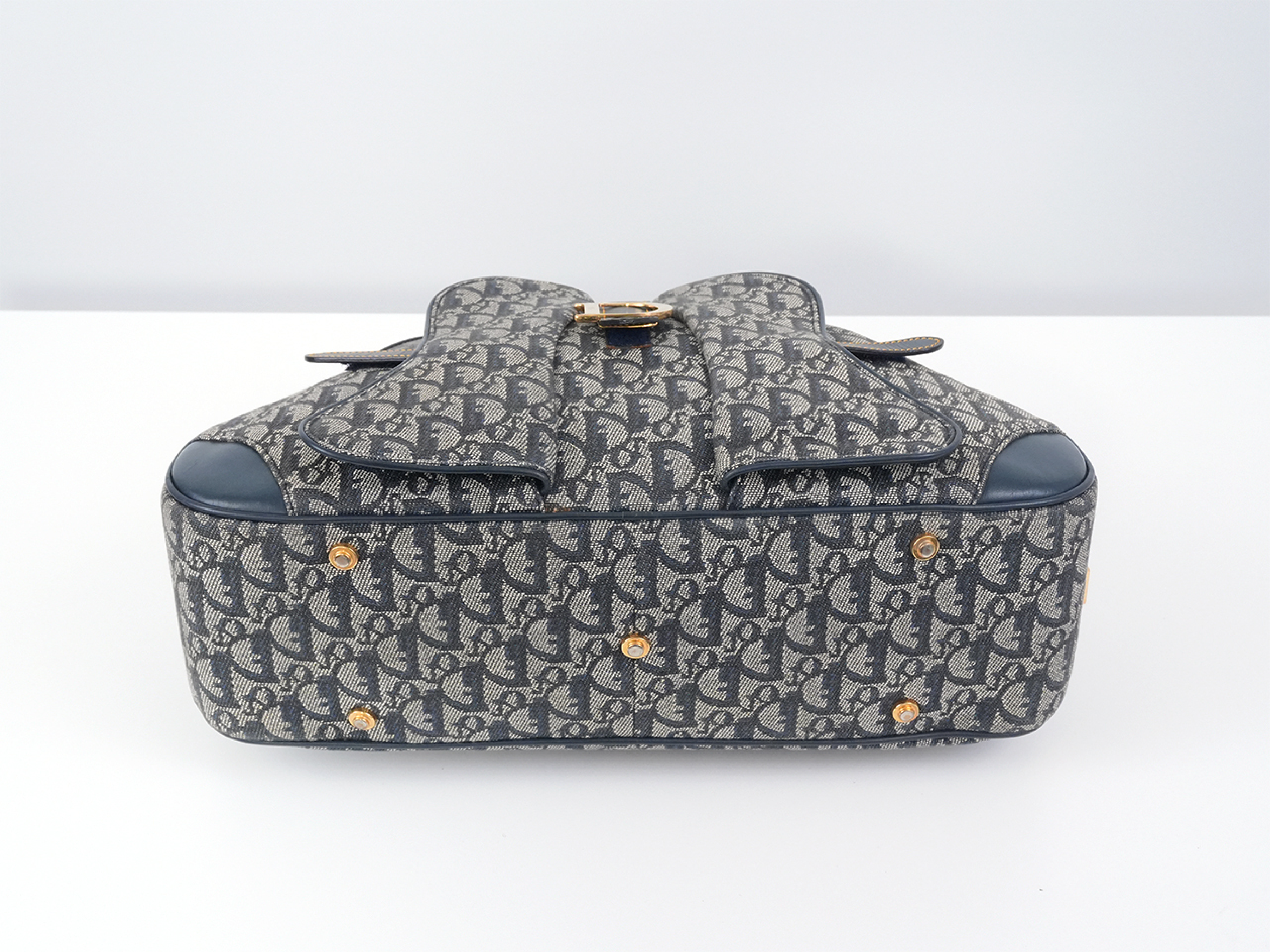 Trotter Double Saddlebag Handbag — view 11