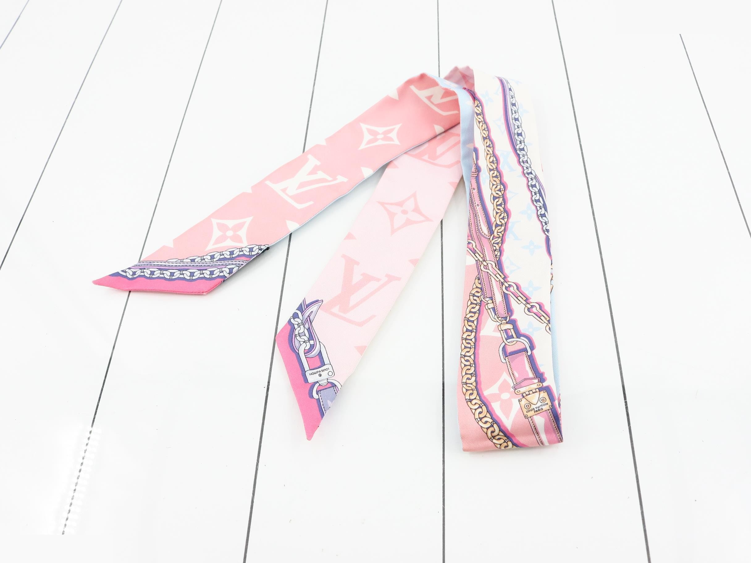 Bando — view 2