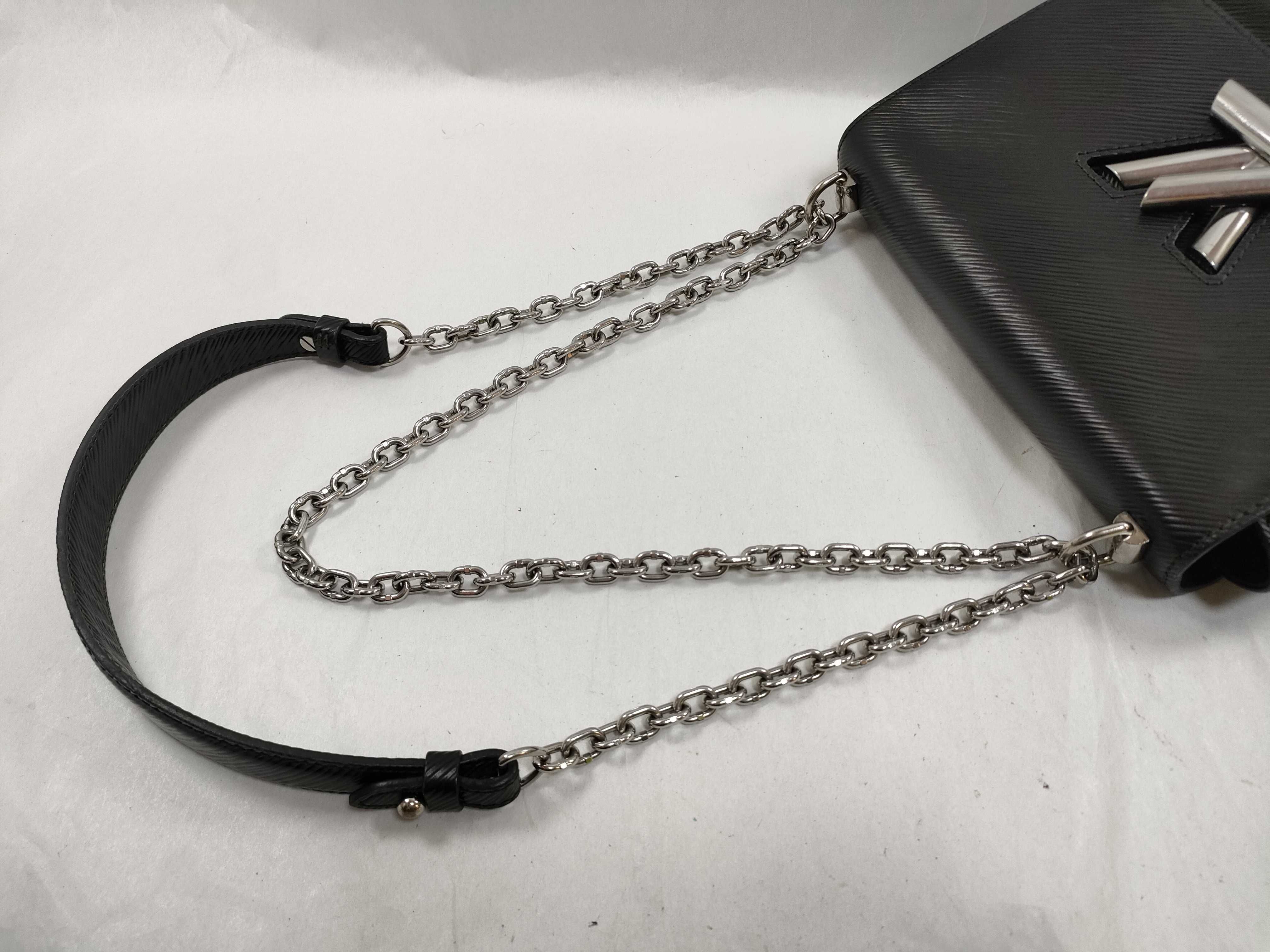 Twist Shoulder Bag — view 3