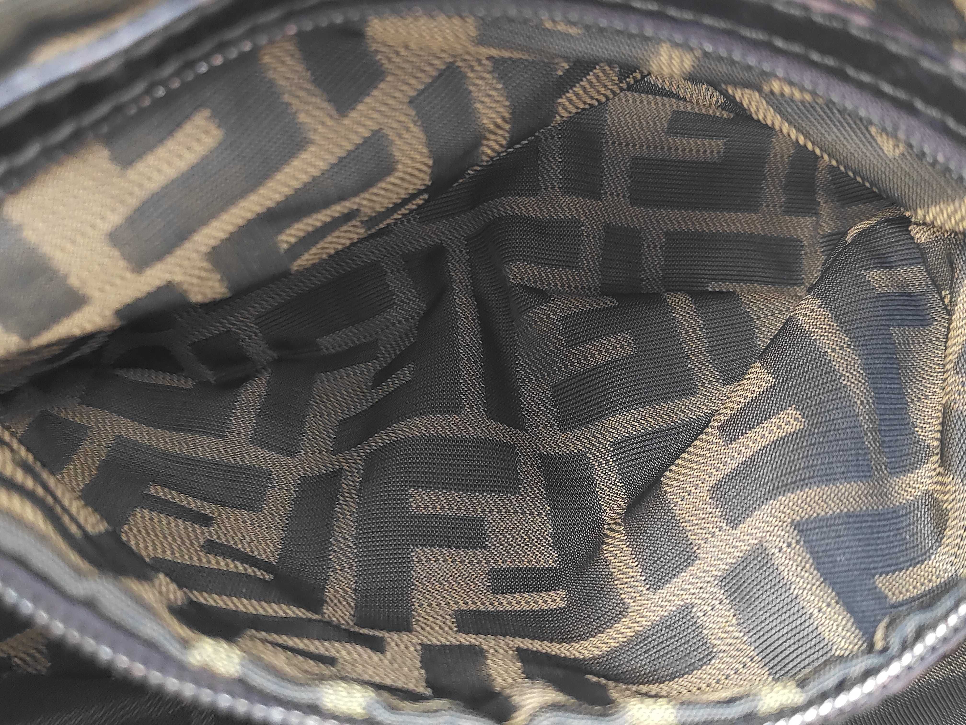Mamma Baguette Eagle Pattern Canvas Bag — view 10