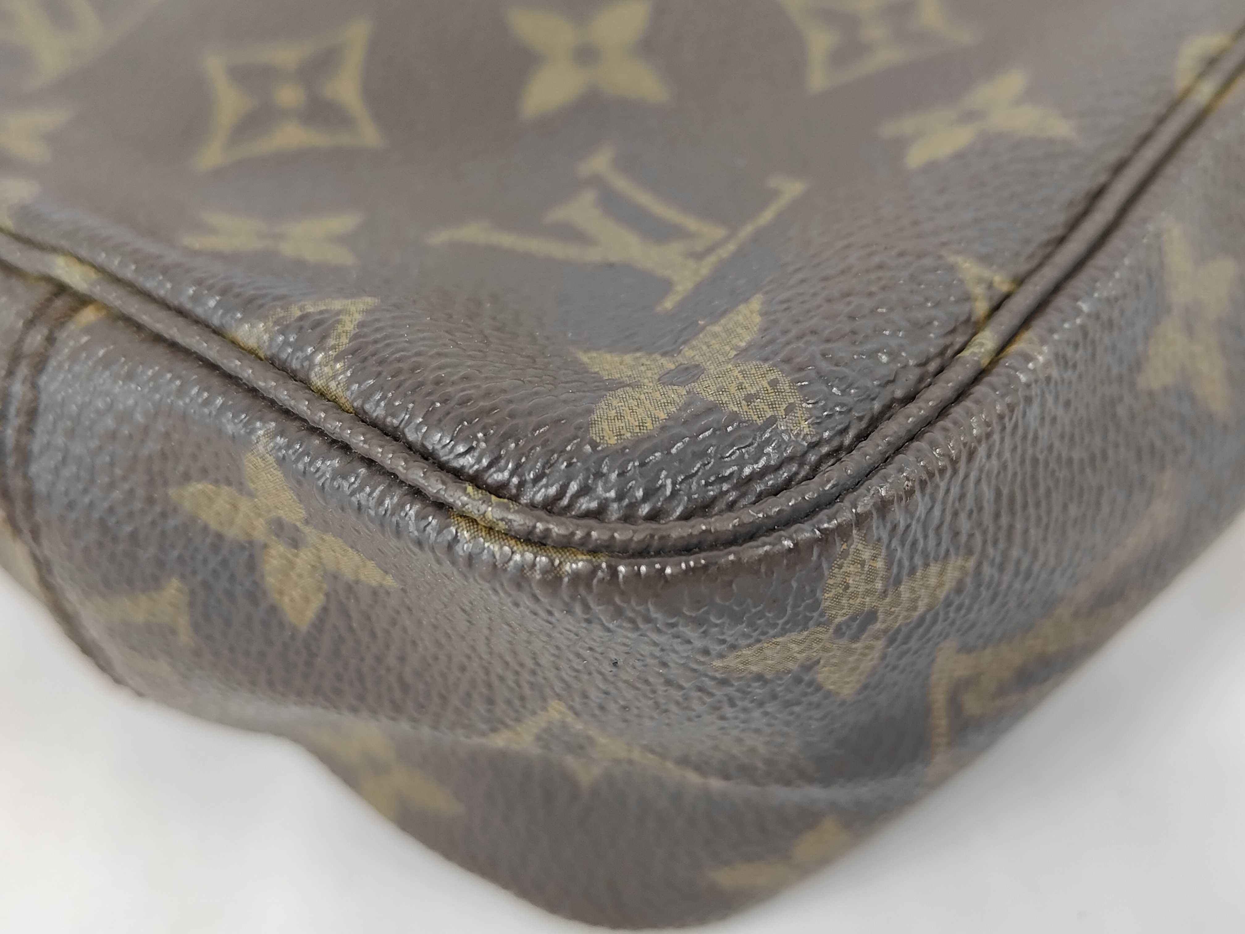 Monogram M47524 Monogram Trousse Toilette 23 Second Bag — view 3