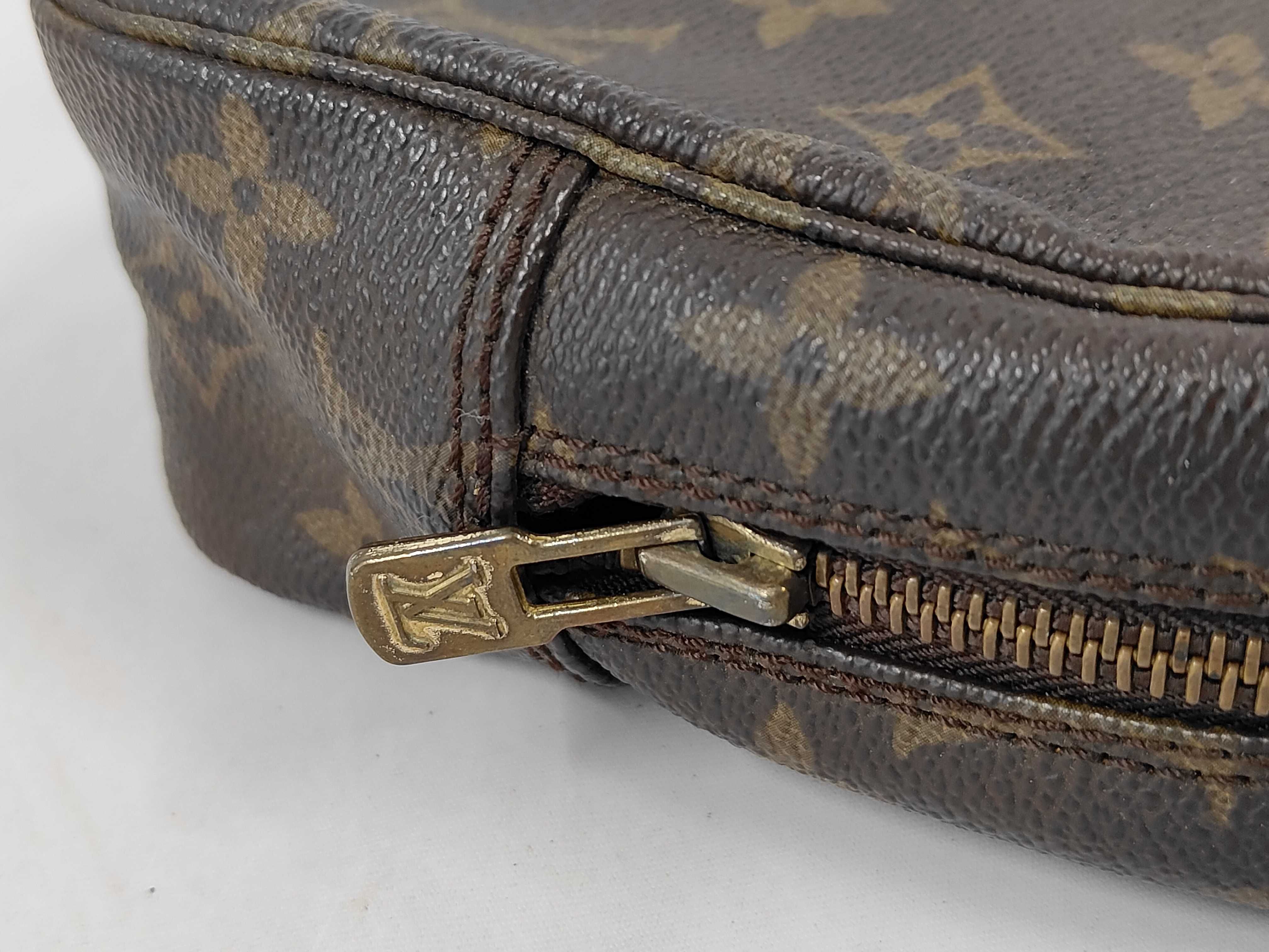 Monogram M47524 Monogram Trousse Toilette 23 Second Bag — view 5
