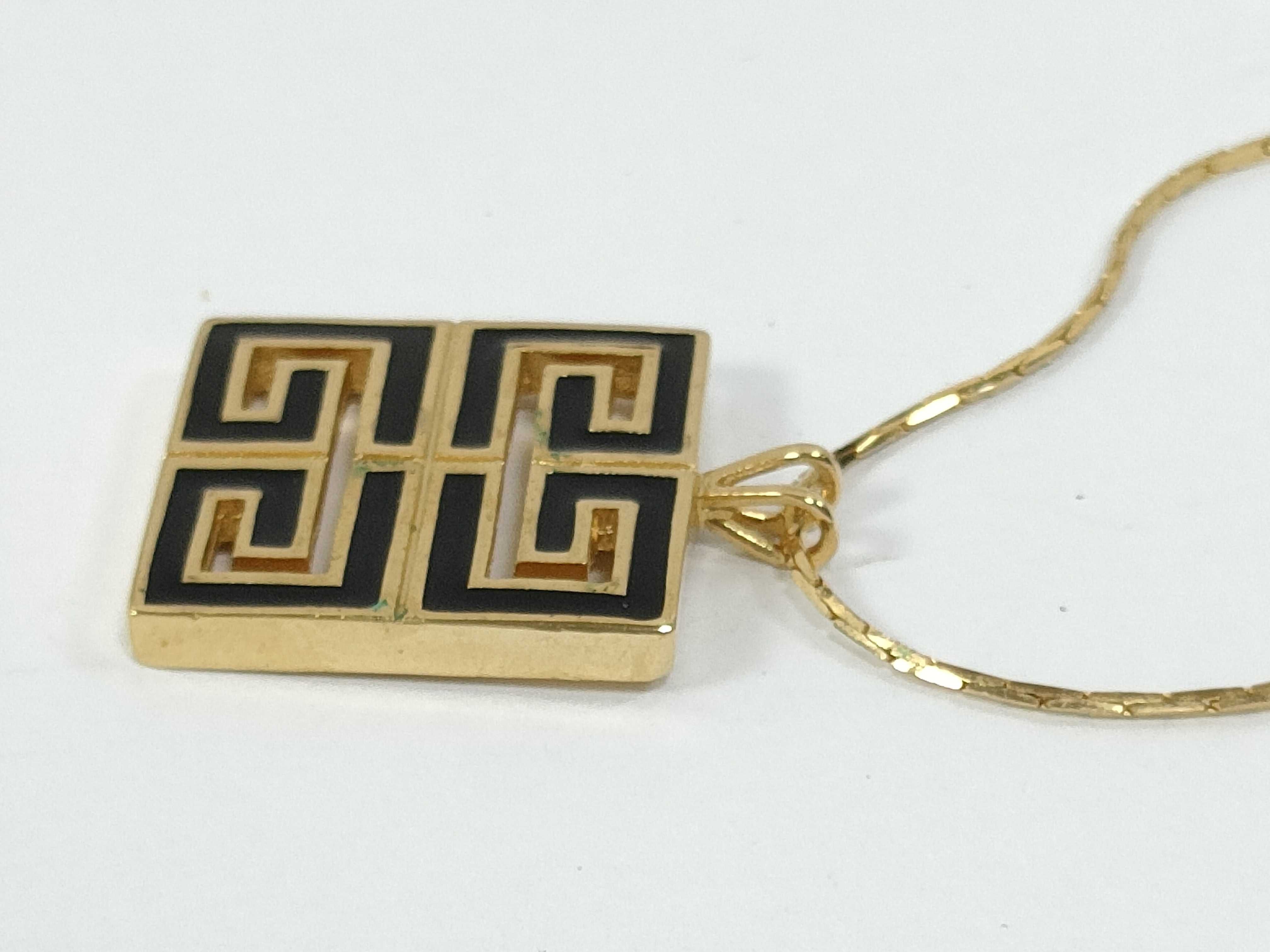 4G Logo Black Gold Necklace — view 3