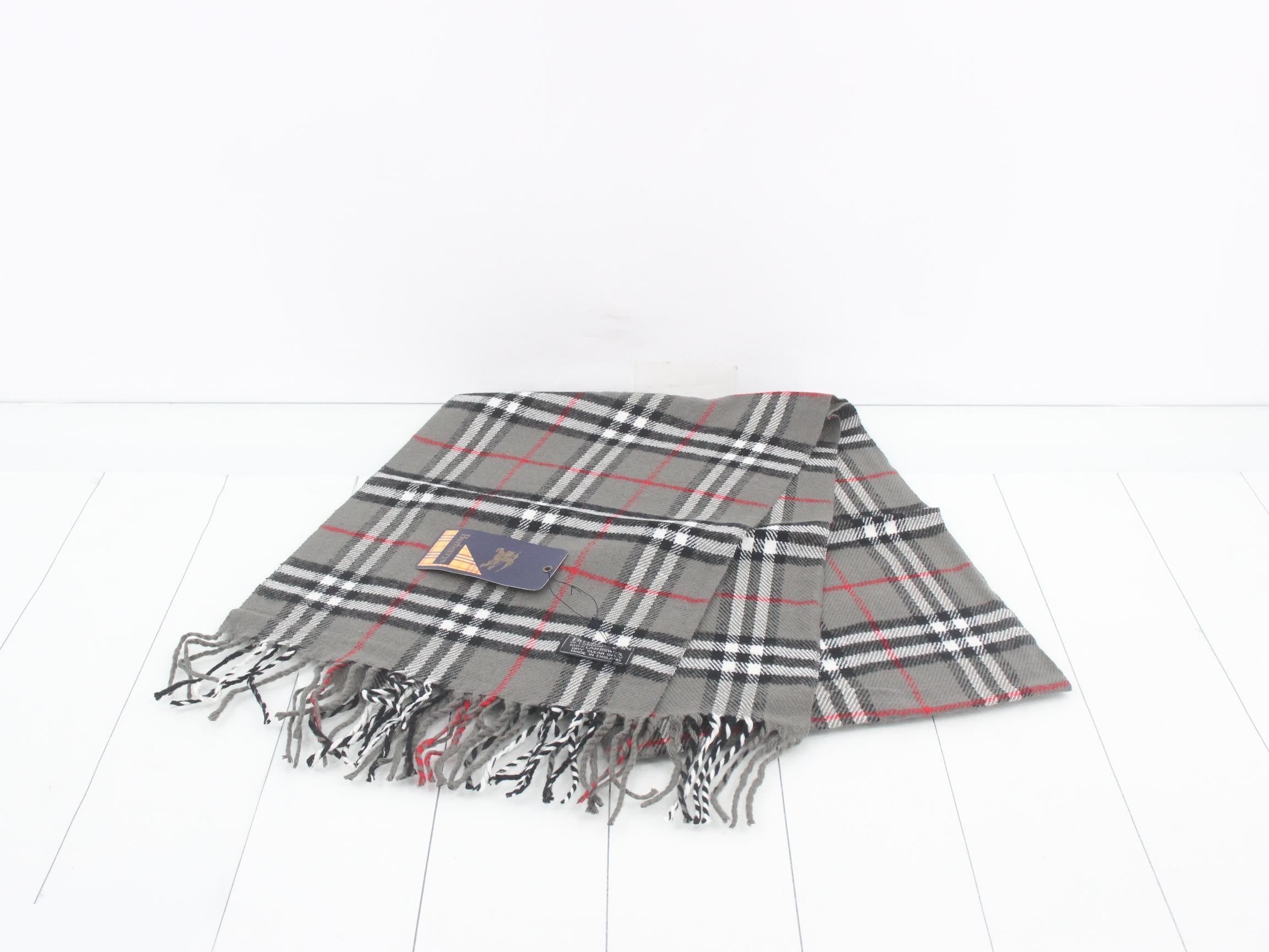 Nova Check Scarf, Gray — view 2