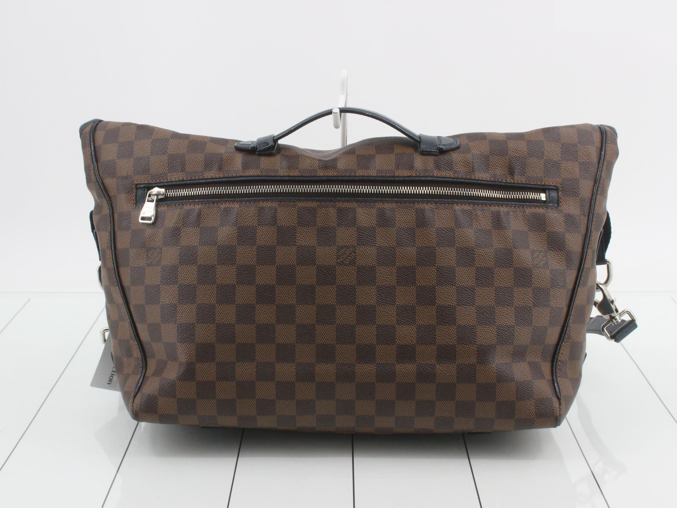 Damier Bouzas — view 2