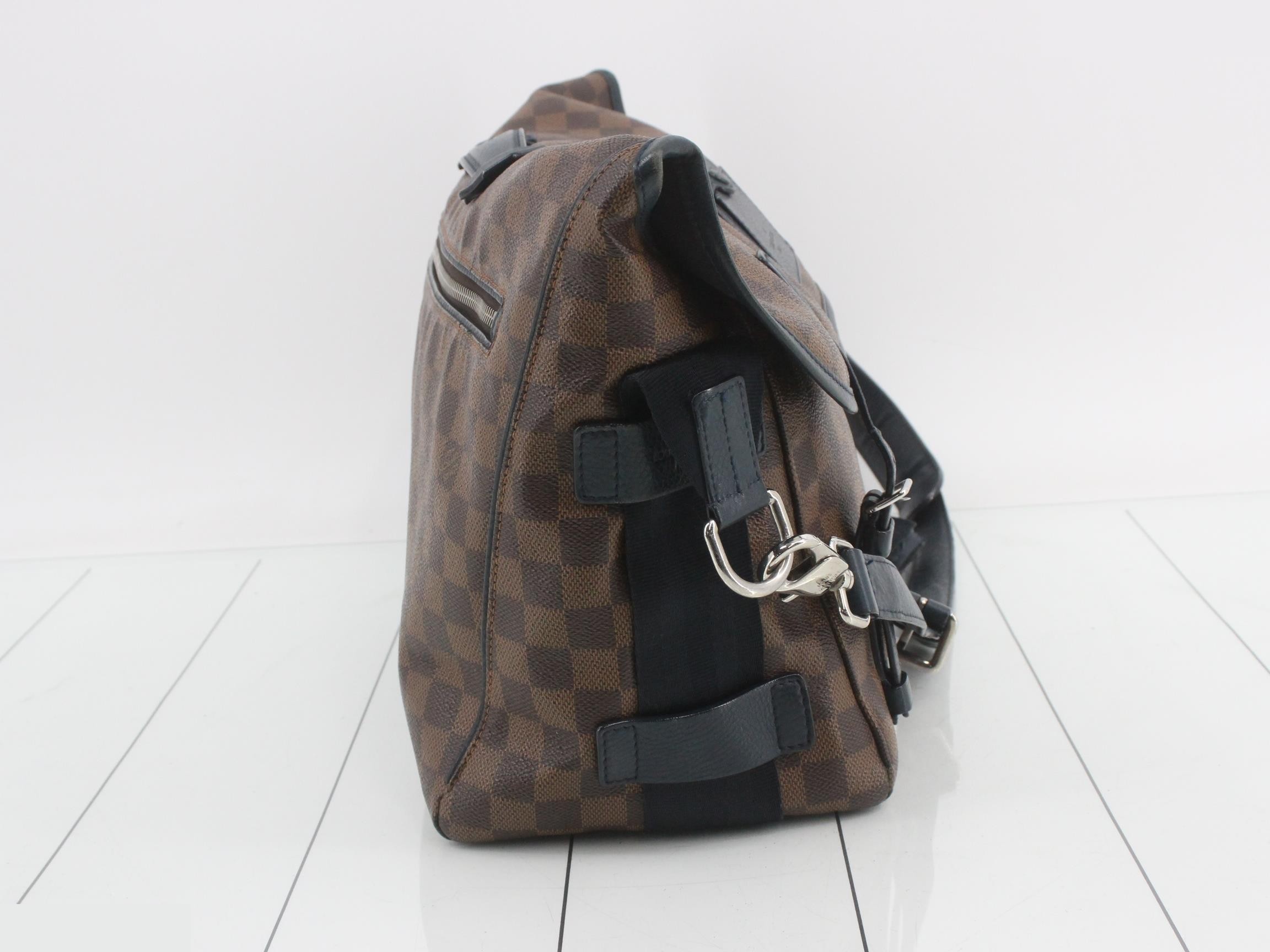 Damier Bouzas — view 4