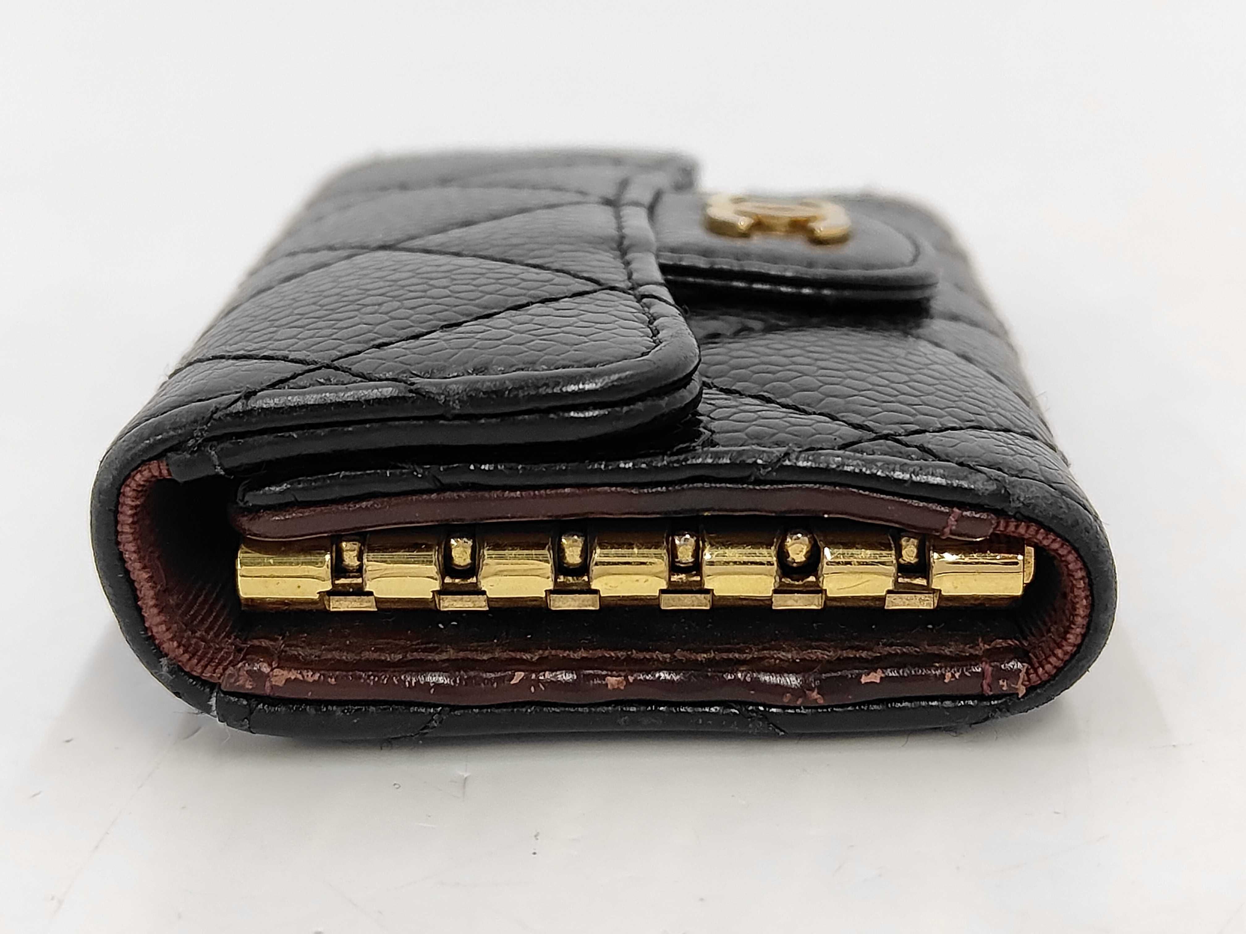 Matelassé 6-Key Case, Caviar Leather, Gold Hardware, Black, 21979903 (Key Case/Key Holder) — view 6