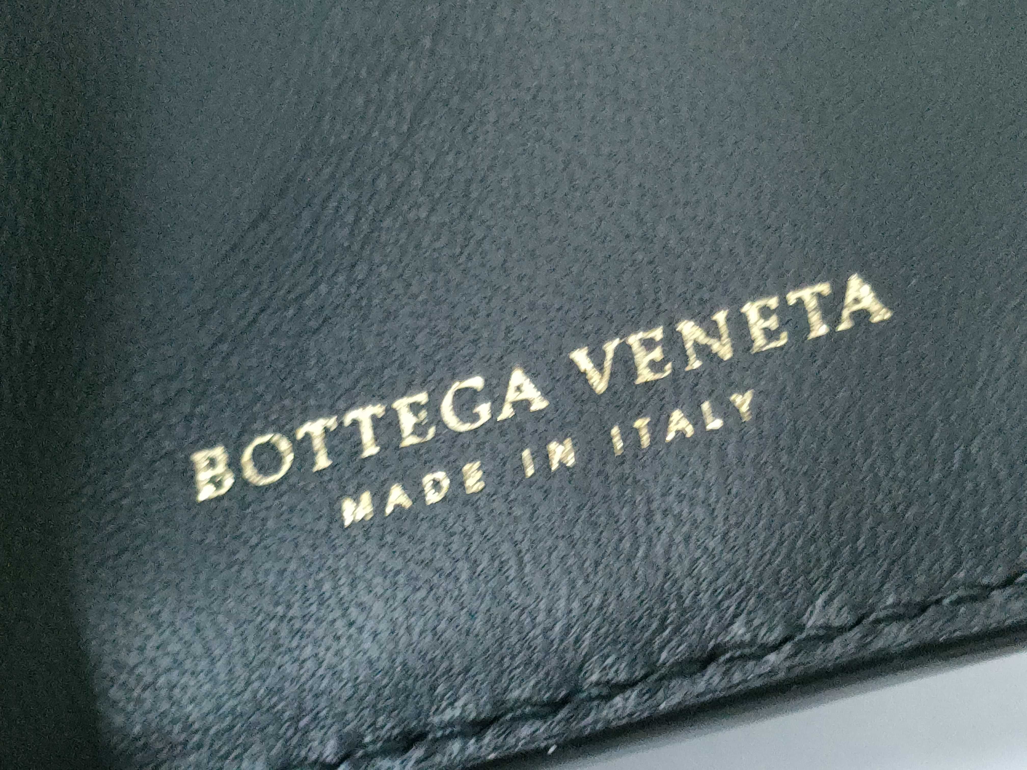 Intrecciato Tri-fold Wallet — view 12