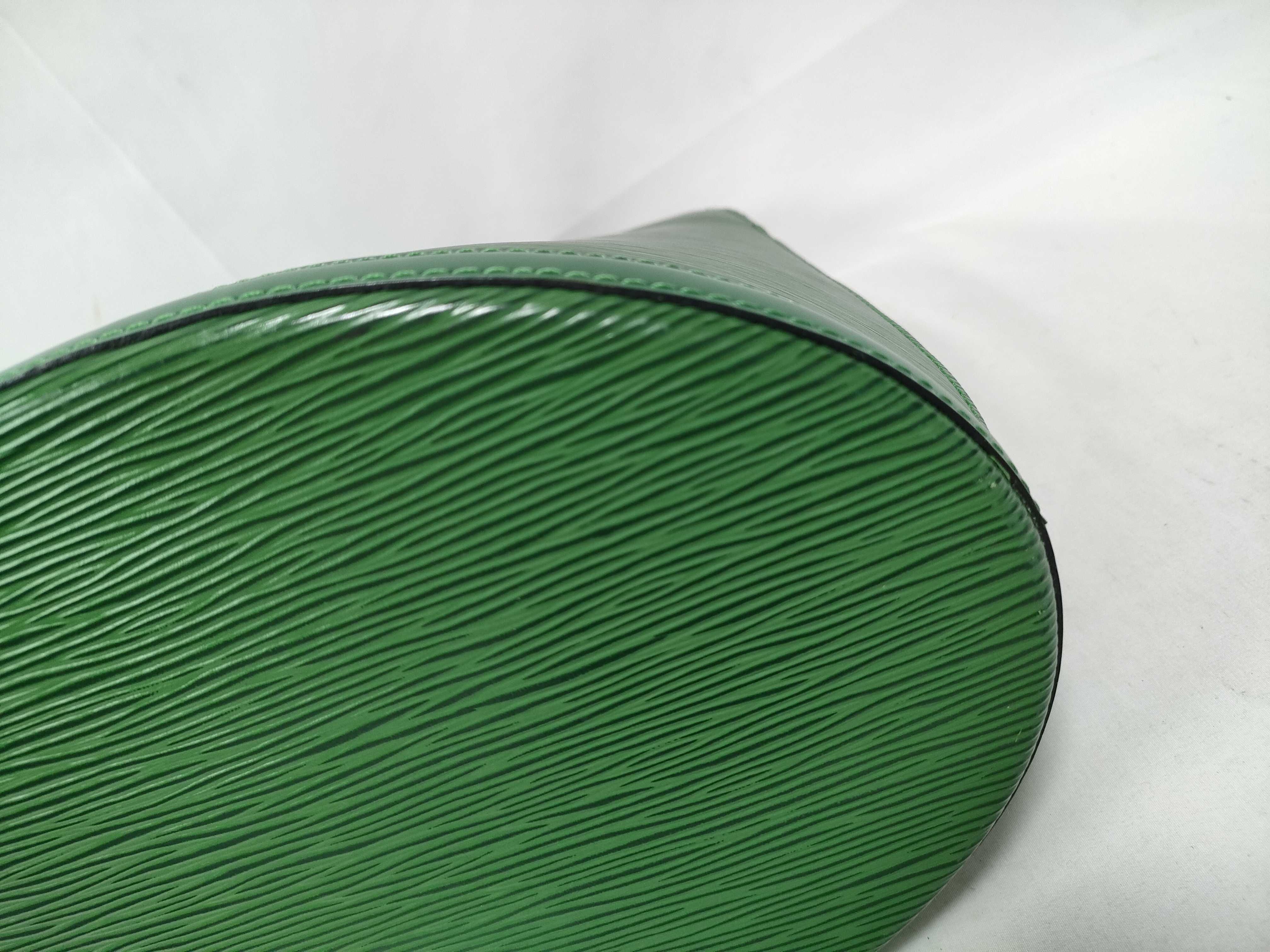 Epi Leather Cluny Shoulder Bag (Green) — view 4