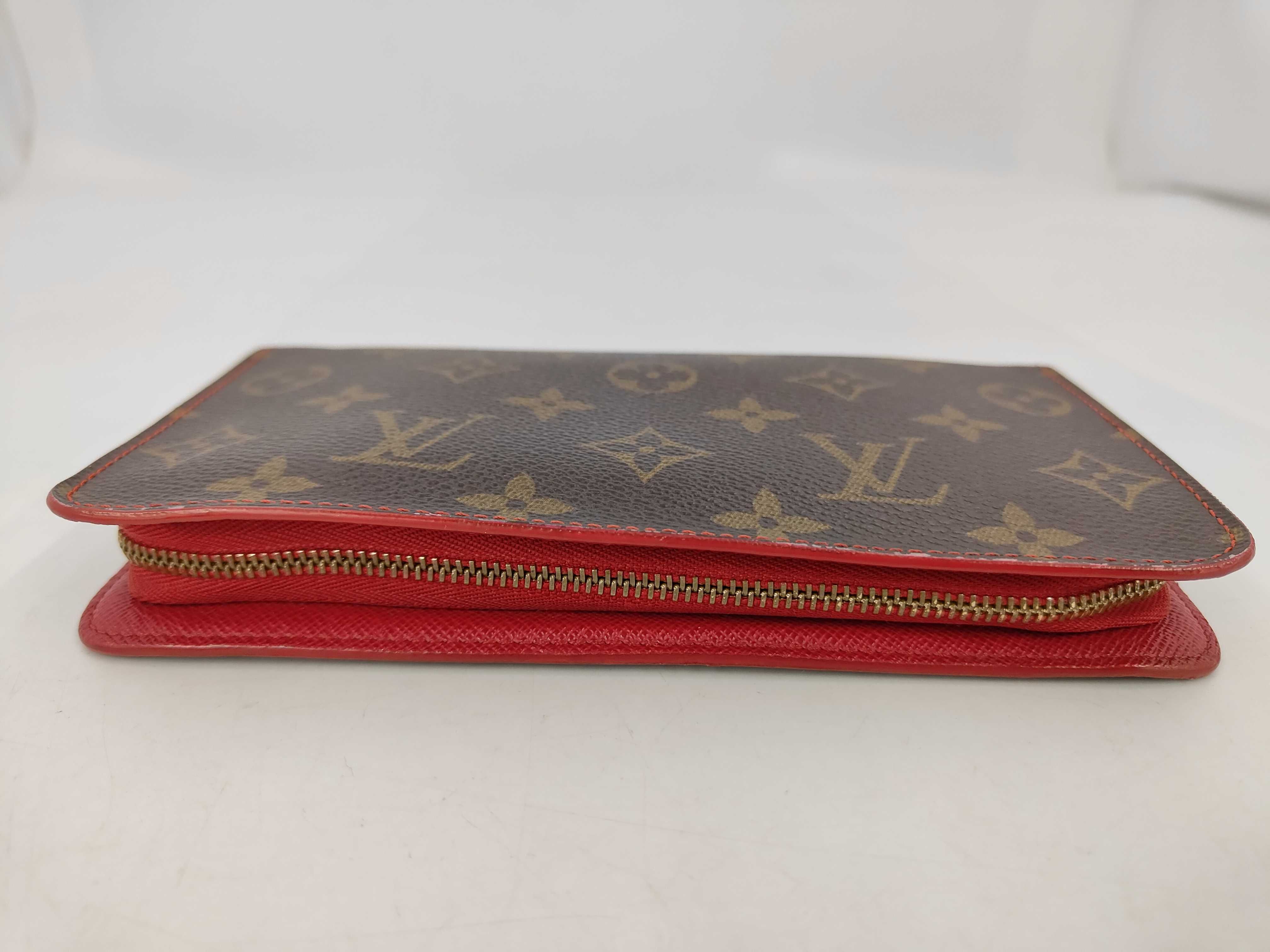 LV x Takashi Murakami Collaboration Portemonnaie Zip Monogram Cherry Wallet — view 5