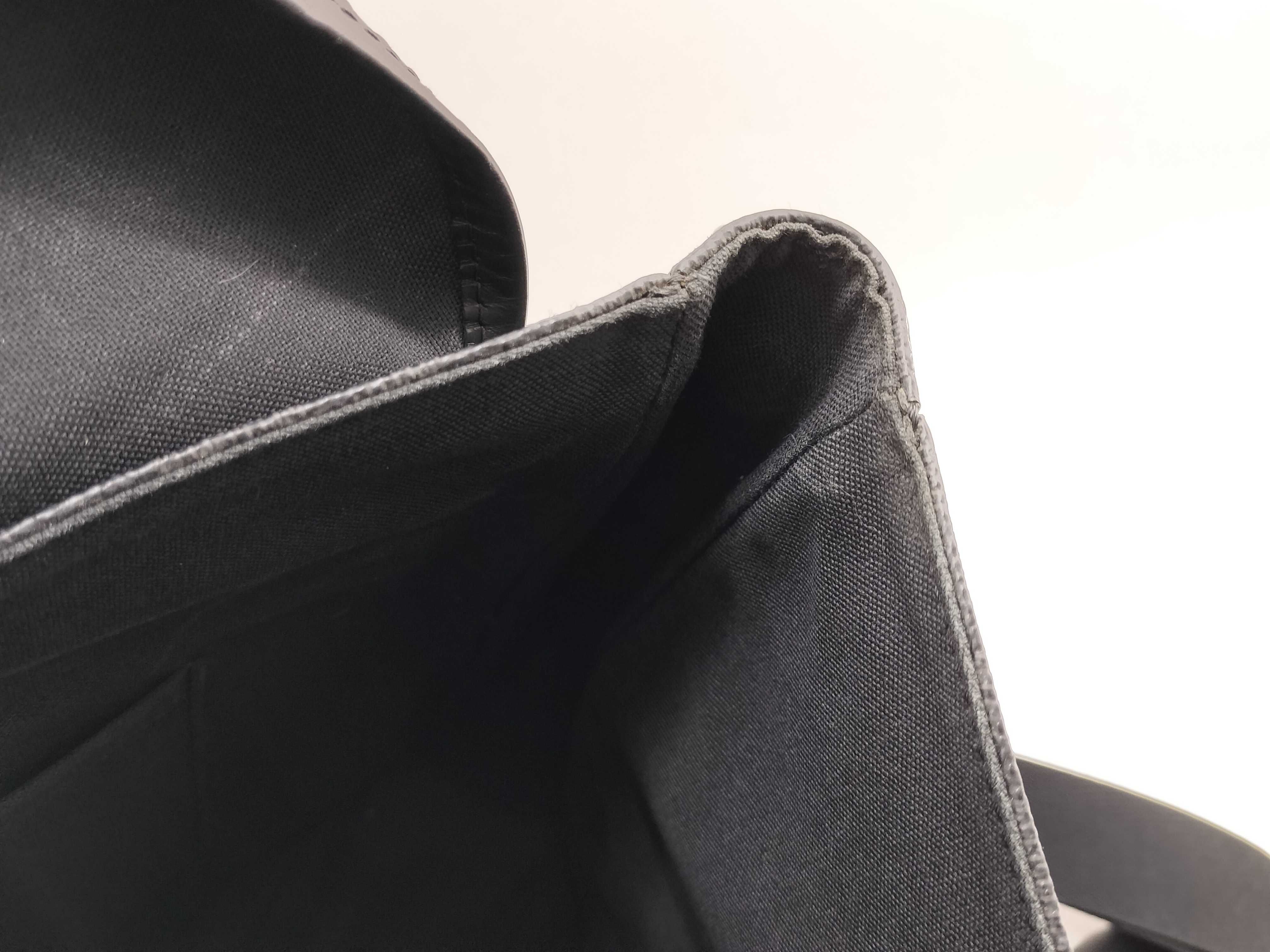 Damier Graphite Daniel GM Shoulder Bag — view 12