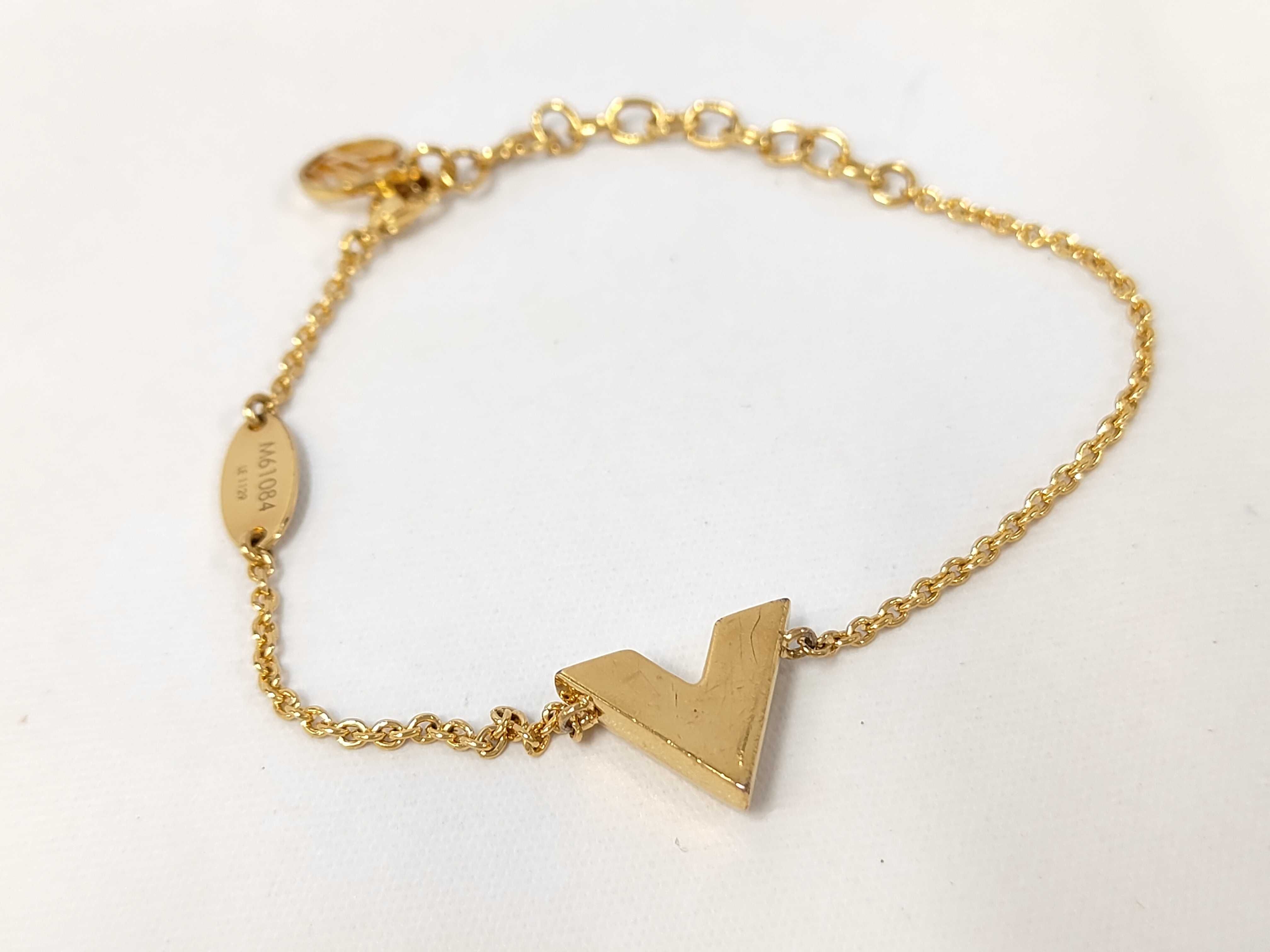 Essential V Bracelet GP Gold M61084 LE1129 Louis Vuitton Bracelet/Bangle — view 2