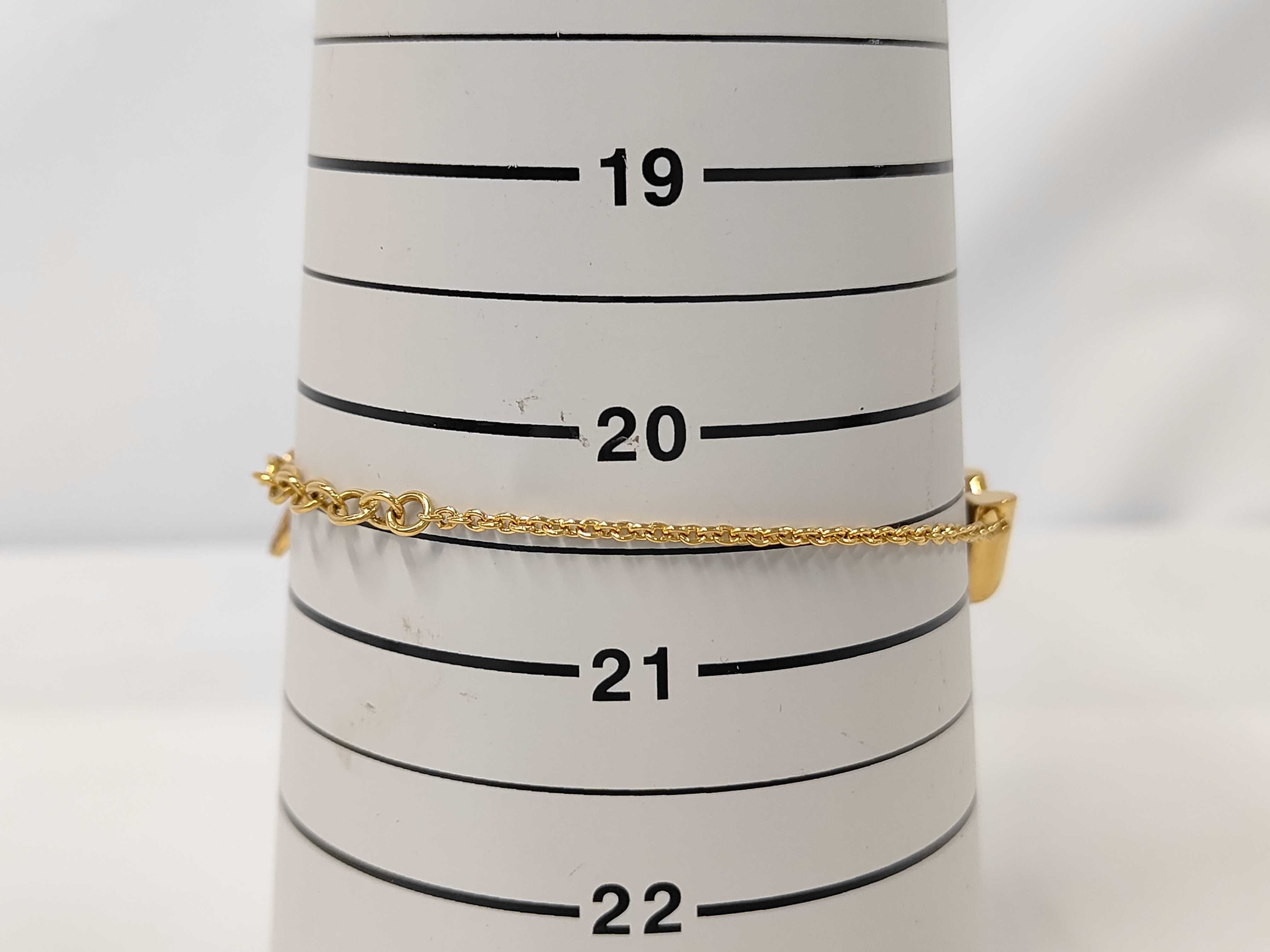 Essential V Bracelet GP Gold M61084 LE1129 Louis Vuitton Bracelet/Bangle — view 10
