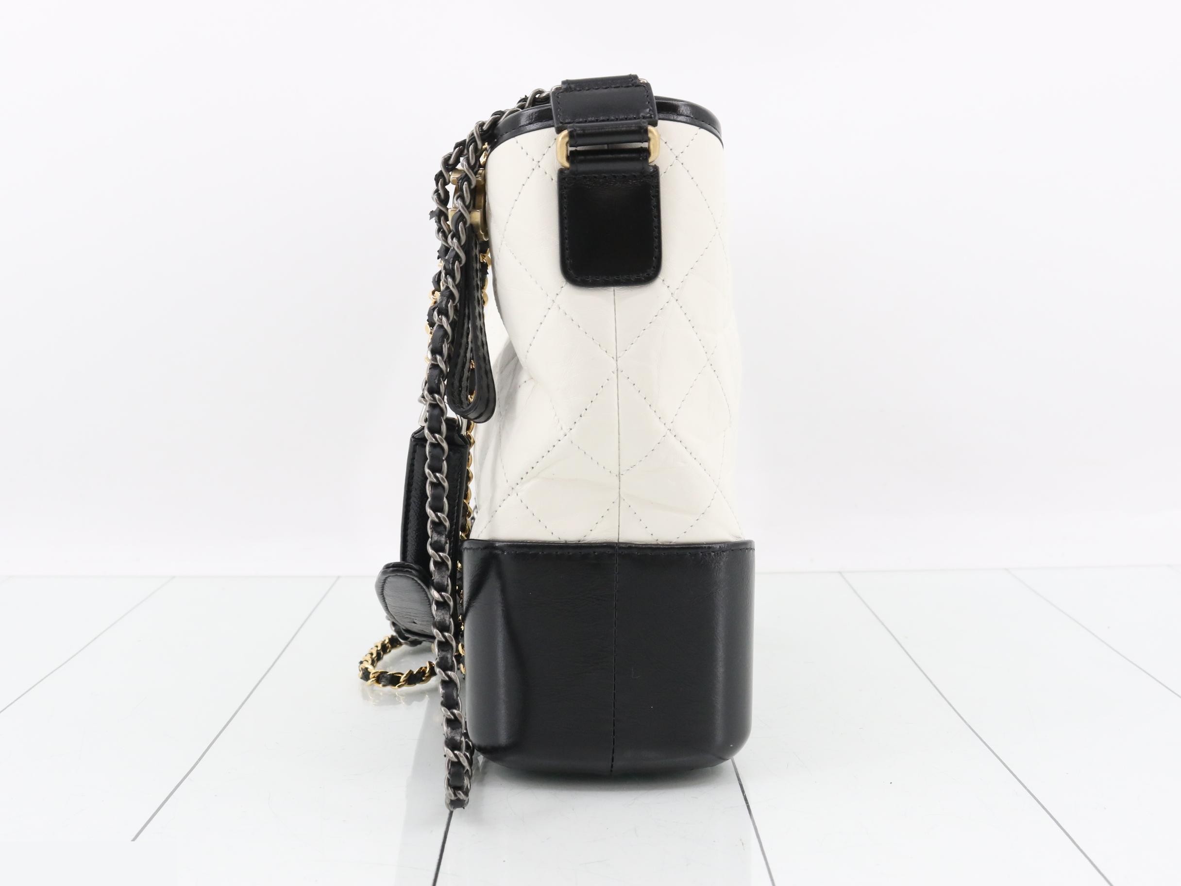 Gabrielle de Chanel 26 Hobo Bag, Calfskin — view 3