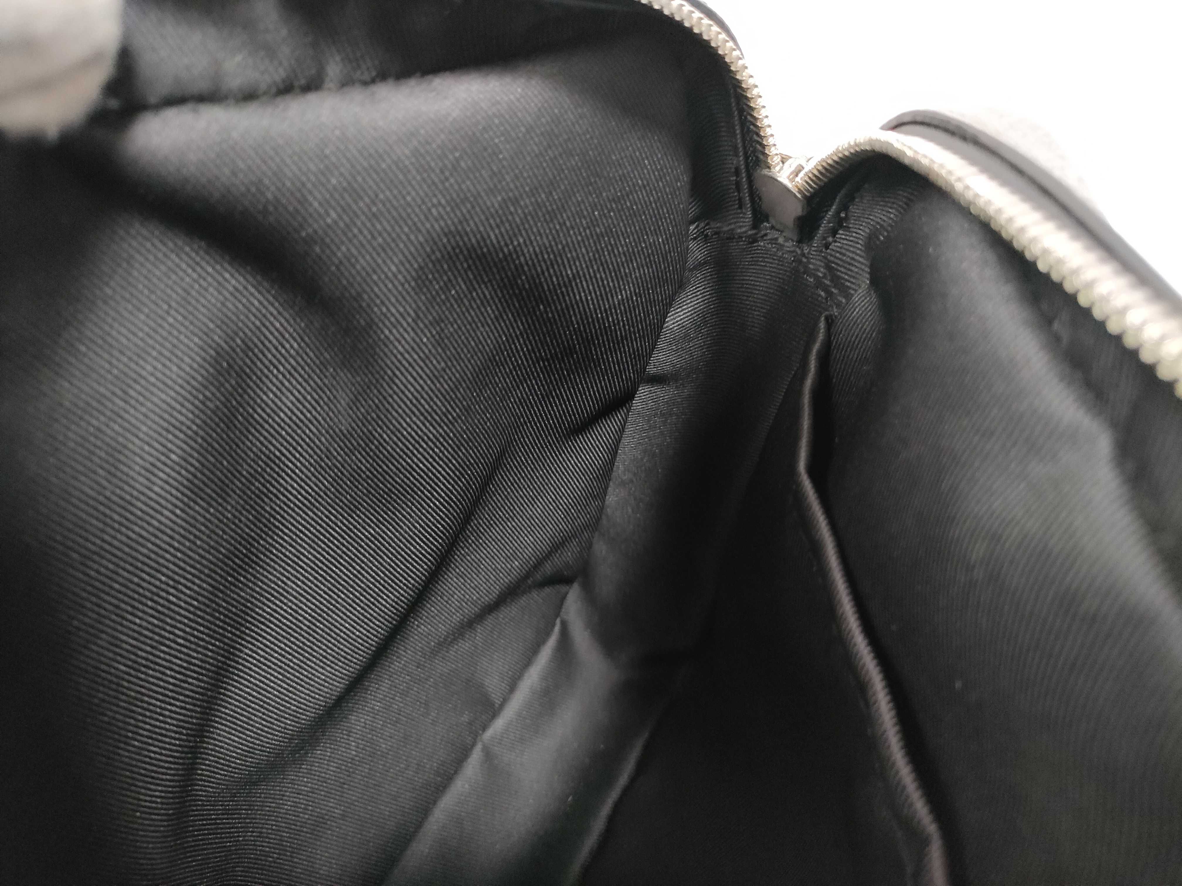 Outdoor Messenger PM Taigarama Shoulder Bag M30830 Shoulder Bag — view 13