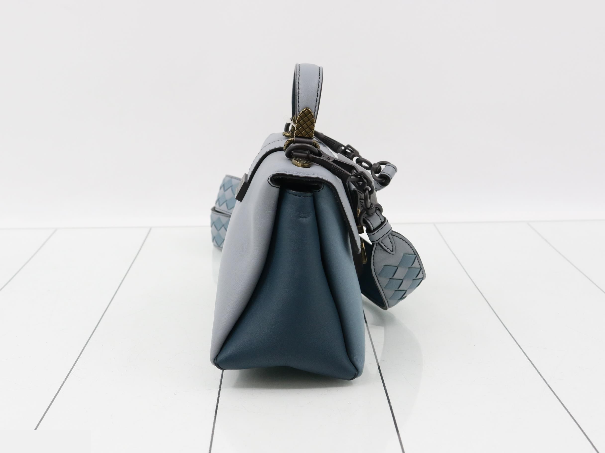 Piazza handbag, leather, blue — view 4