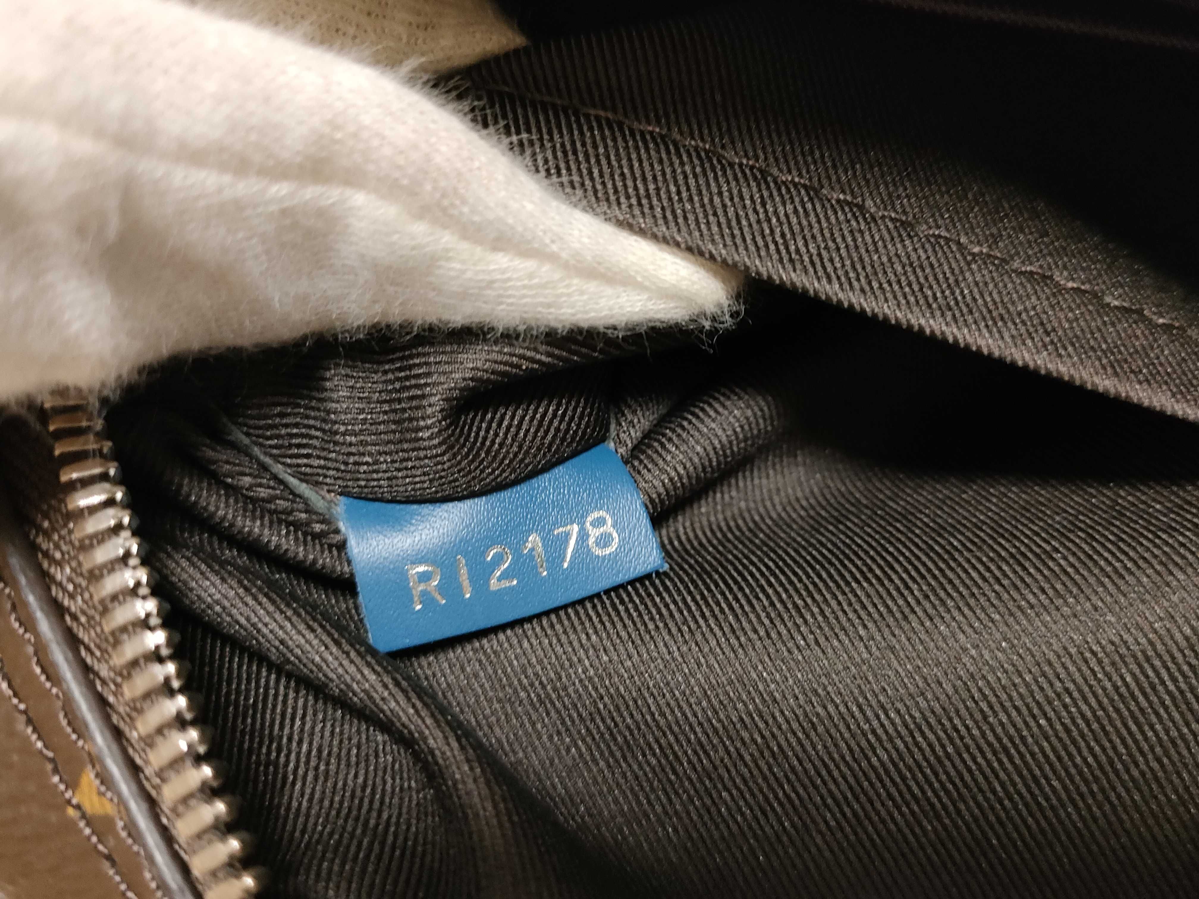 Monogram HK- M51465 RI2178 Monogram Nil Slim Shoulder Bag — view 13