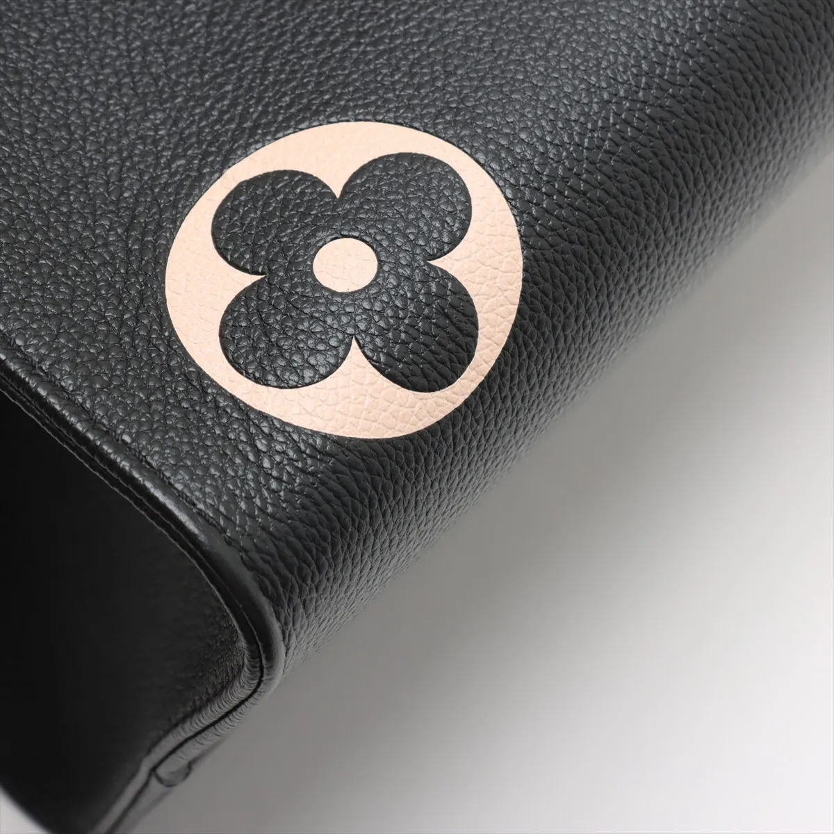 Monogram Empreinte On the Go MM M45495 Black RFID response — view 11