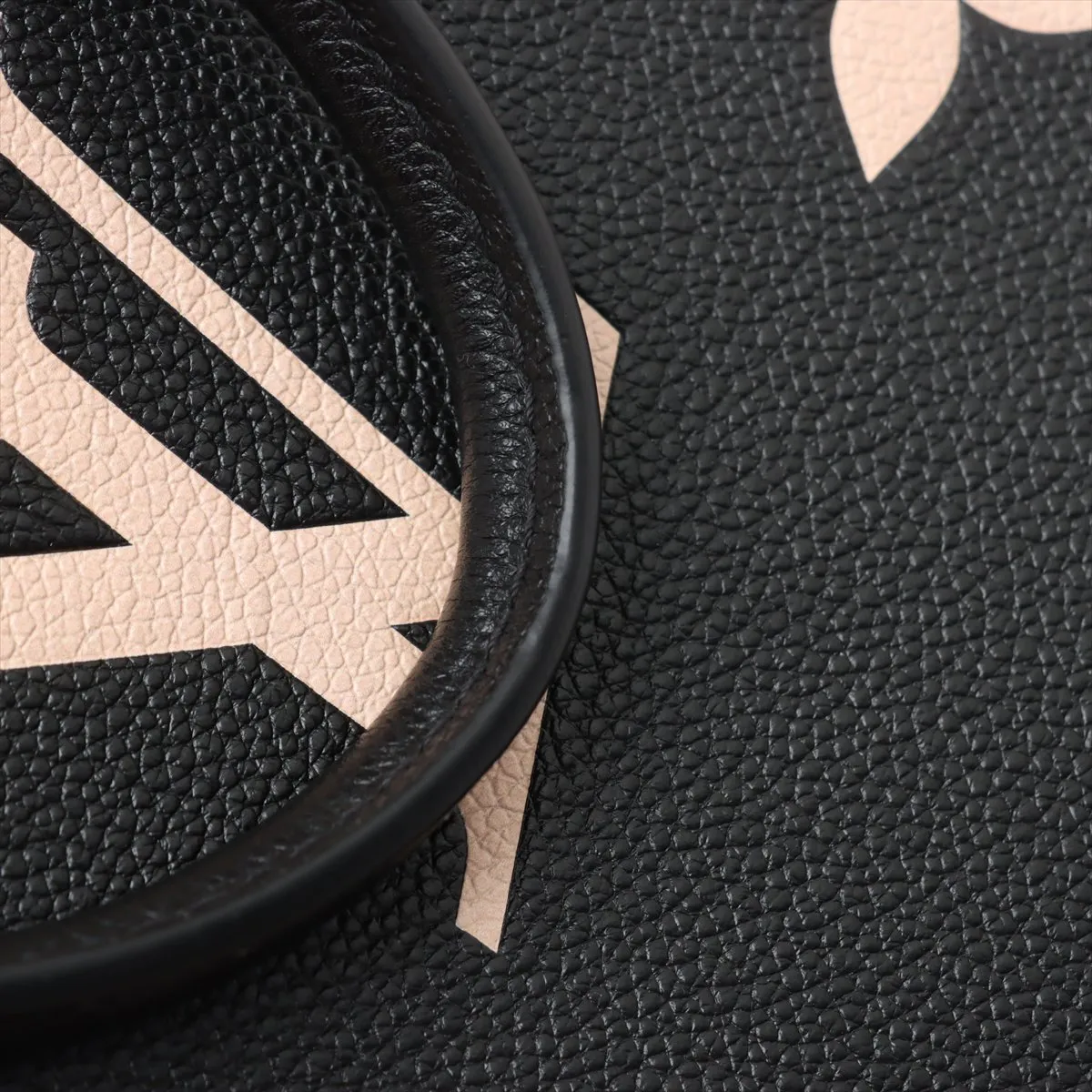 Monogram Empreinte On the Go MM M45495 Black RFID response — view 13