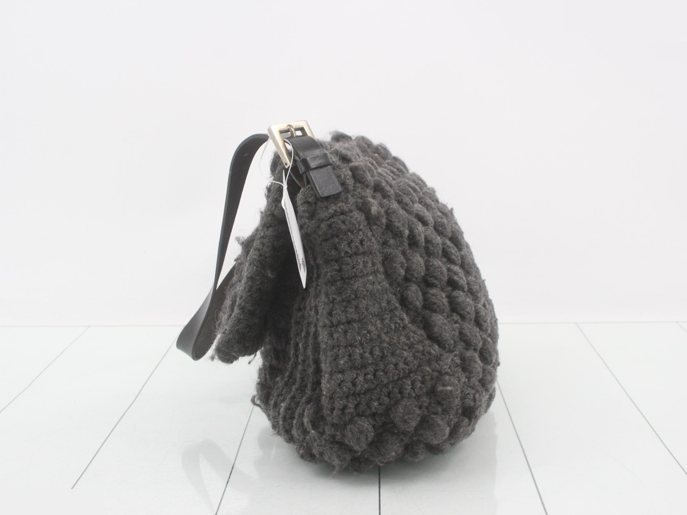 Mamma Bucket Handbag — view 3