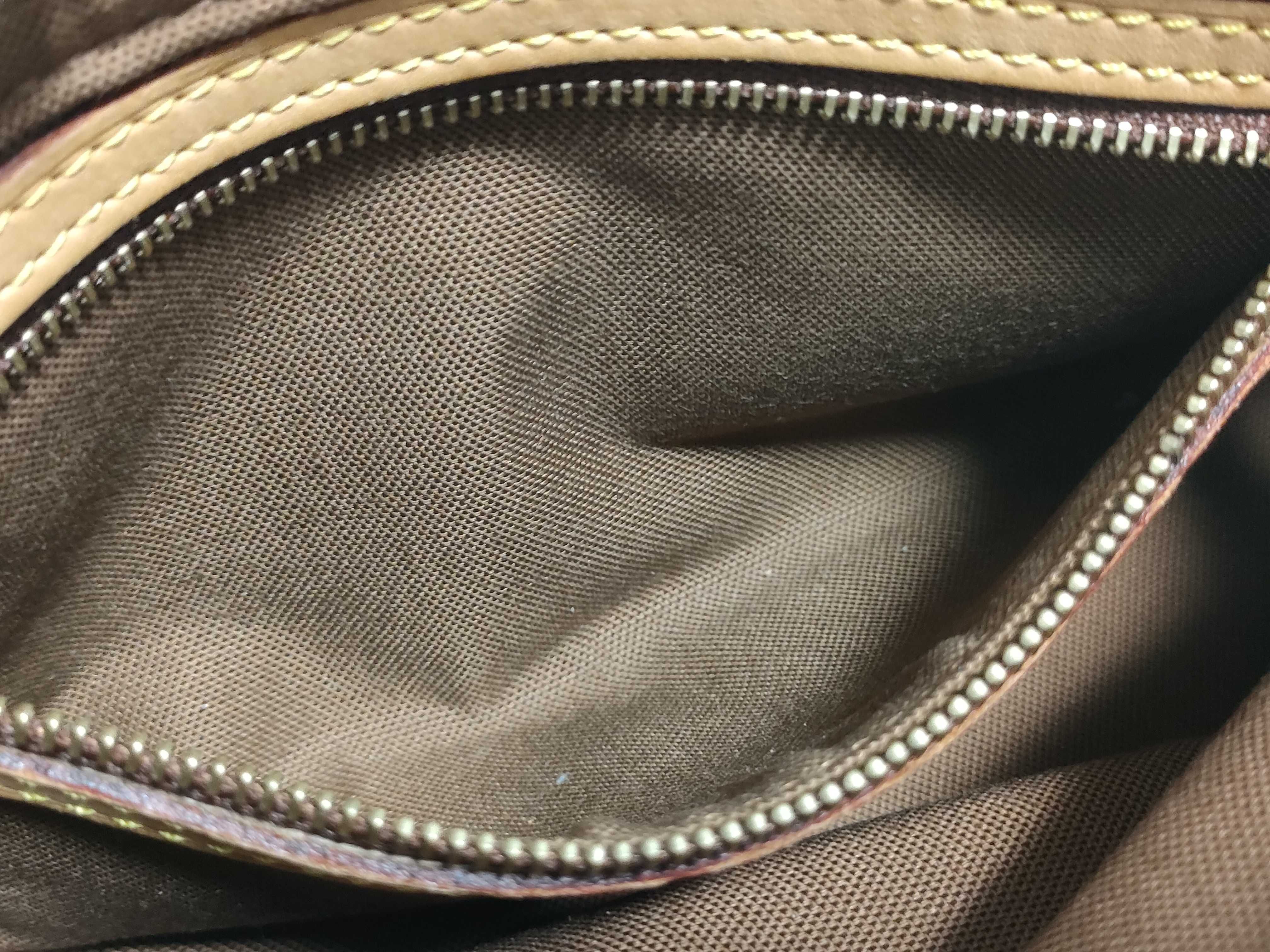Monogram M51240 Trotteur Shoulder Bag — view 9