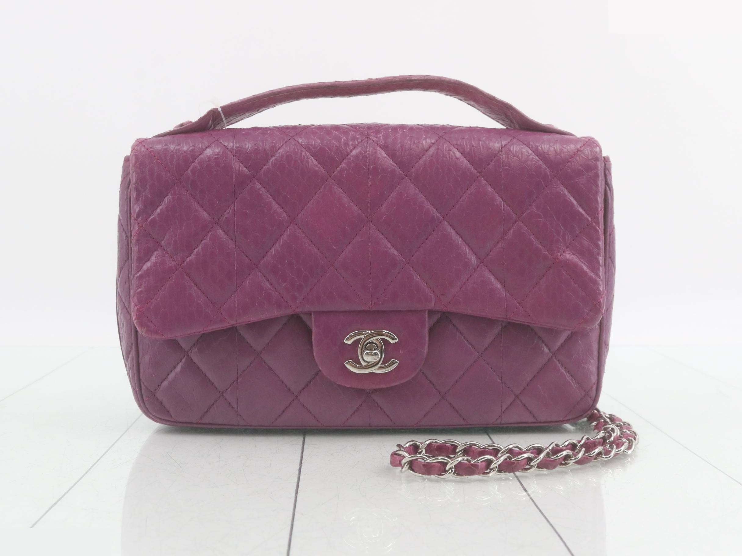 Matelassé (bag) - Shoulder bag — view 2