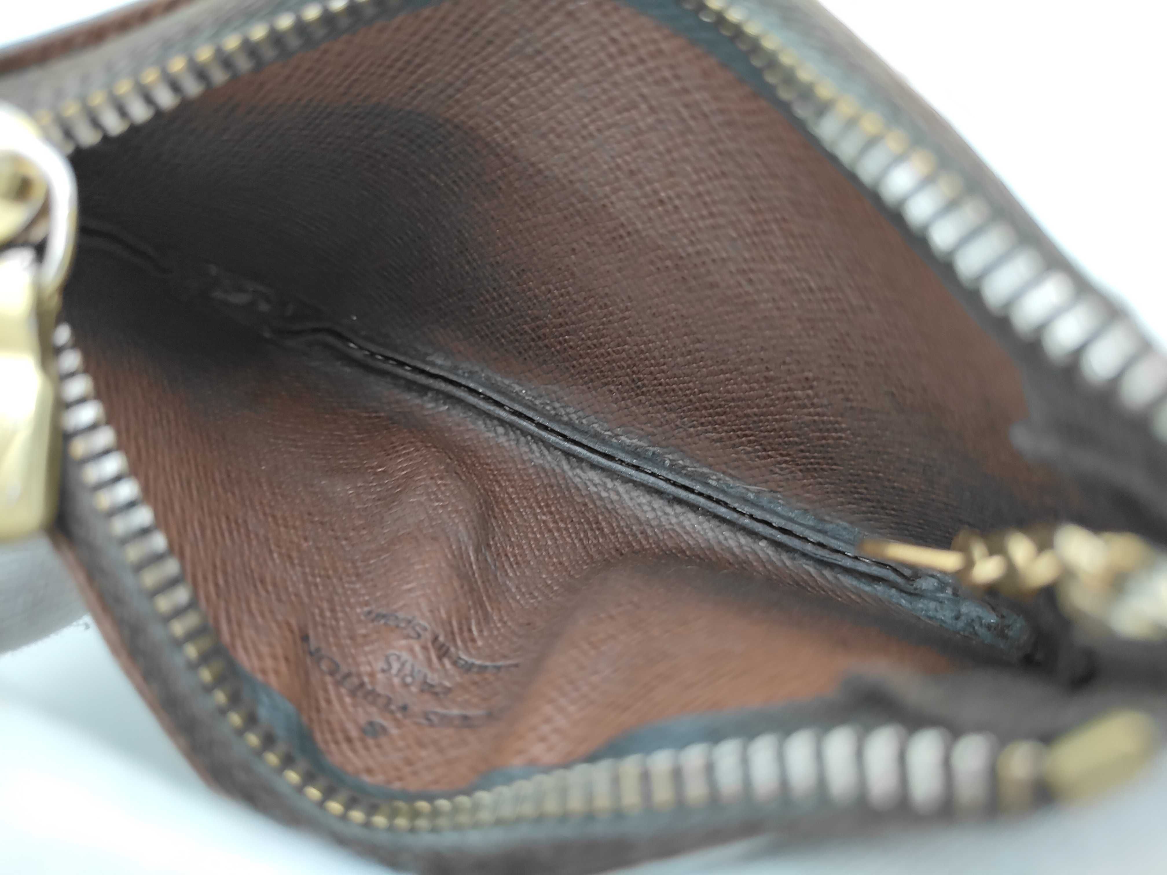 Coin Case — view 6