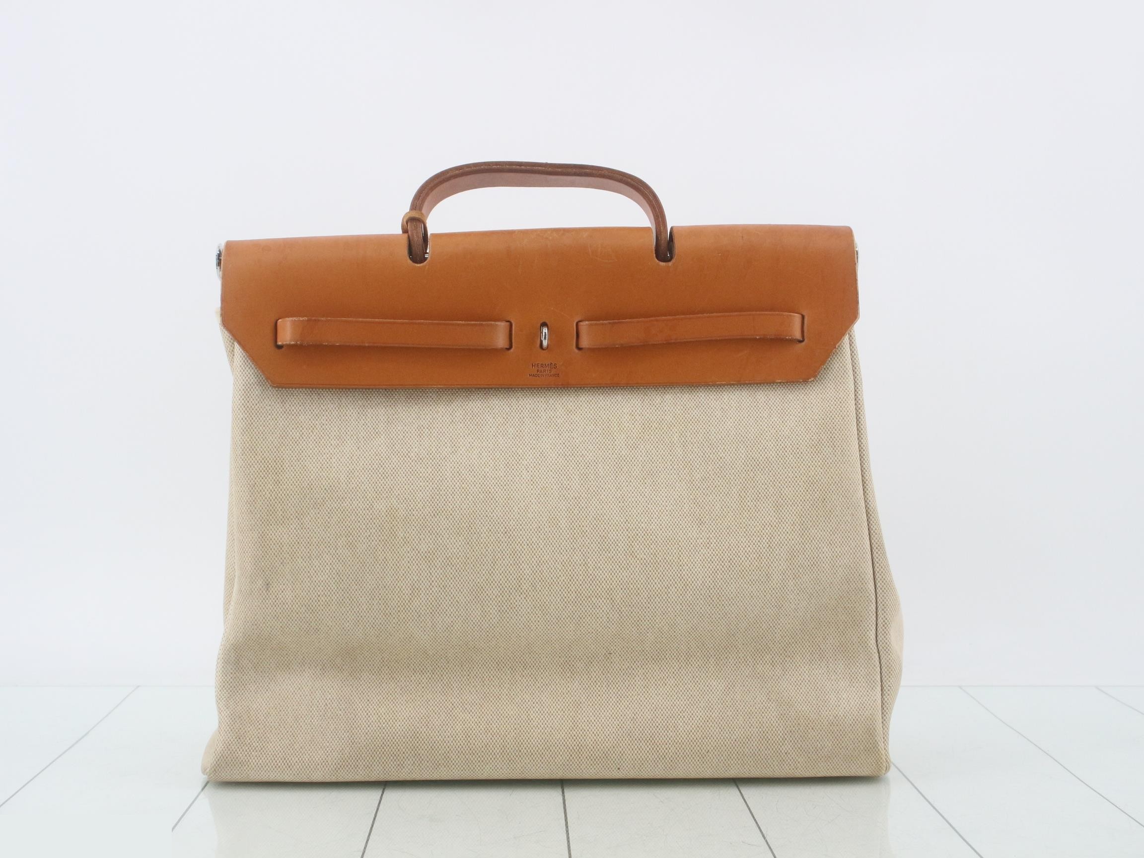 Ailebag — view 2