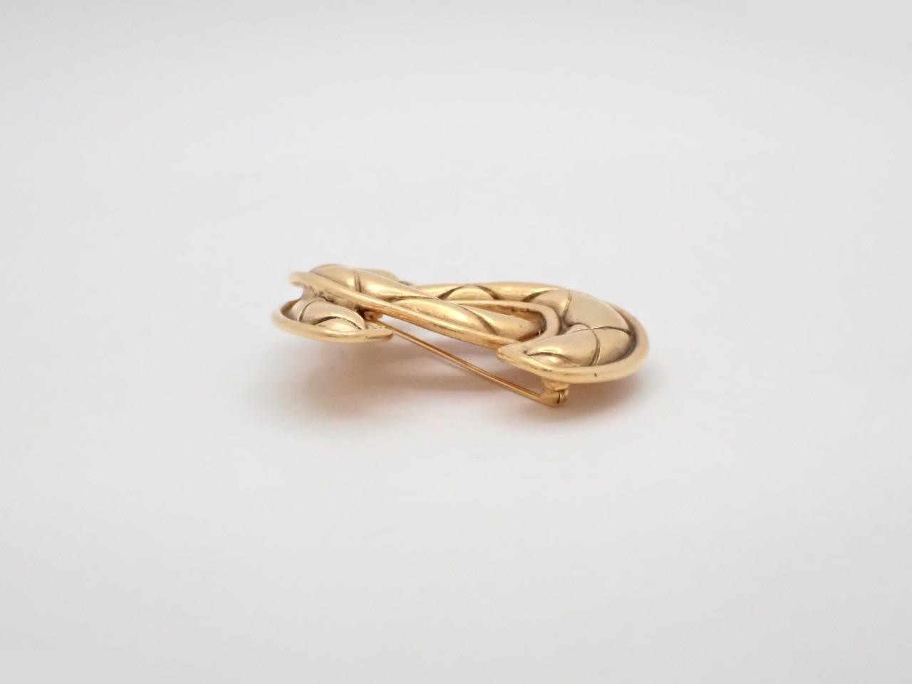 Matelassé Coco Mark Brooch (with mark) — view 3