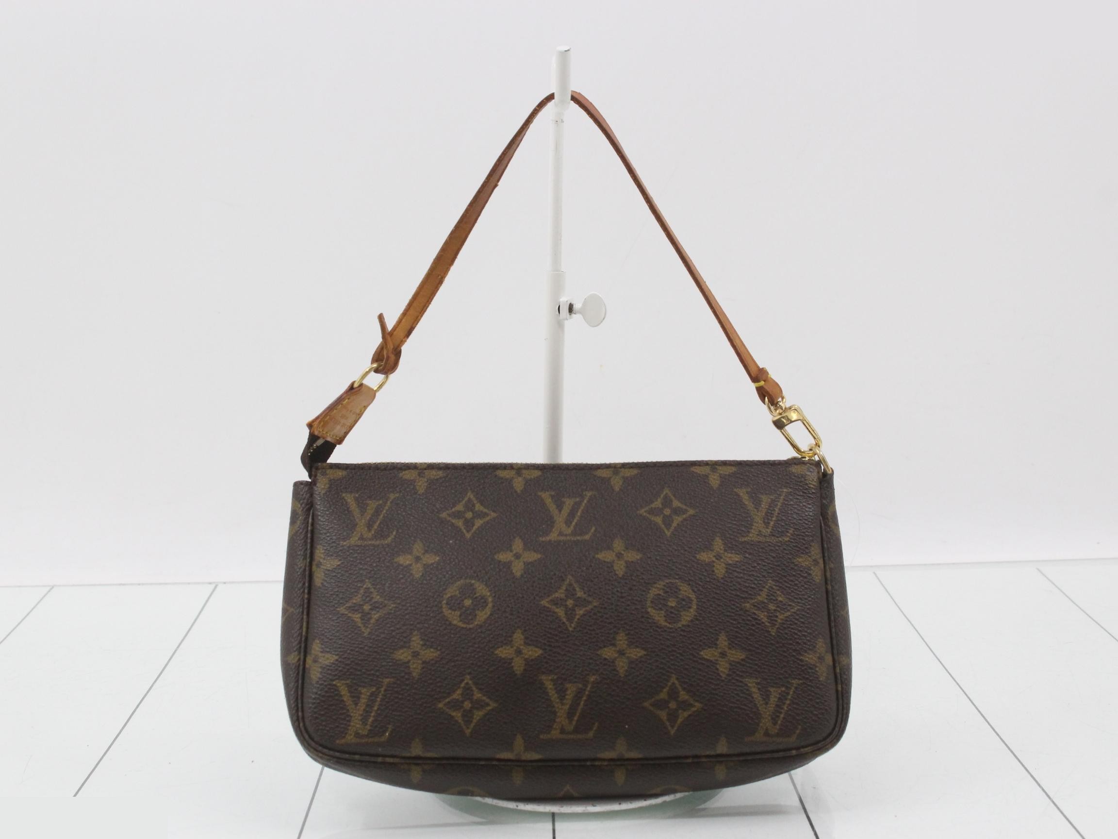 Pochette Accessoires (old model) — view 2