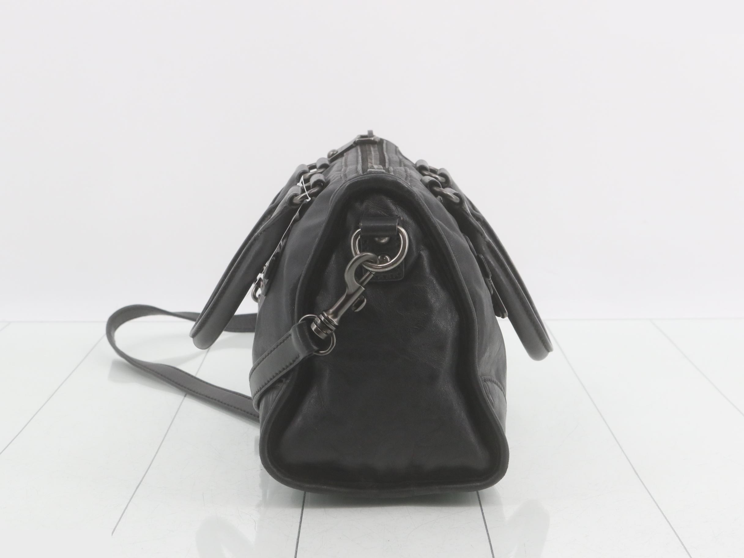 Other lines: Bags - 2-way handbag with long strap, leather, black — view 3