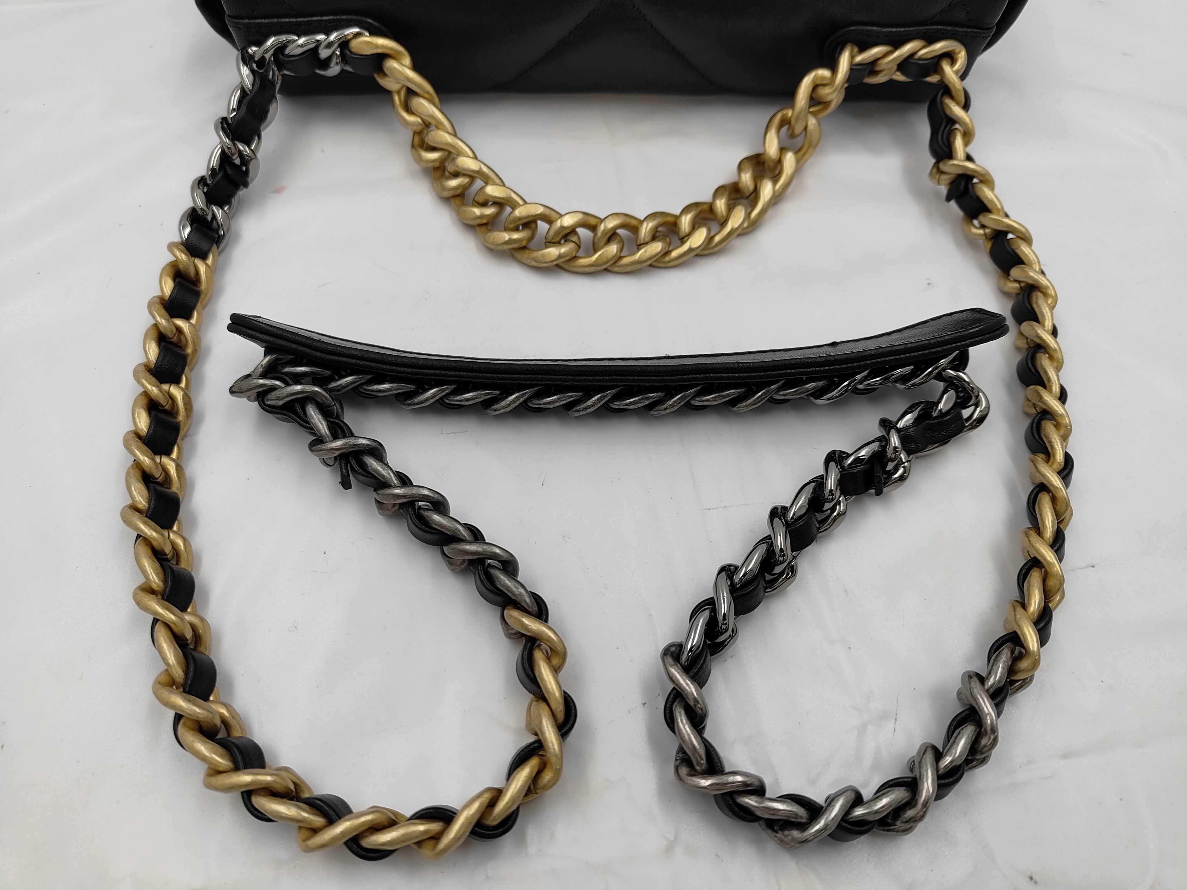 19 Bag, Serial Number 30s, Lambskin, Black, Gold — view 3